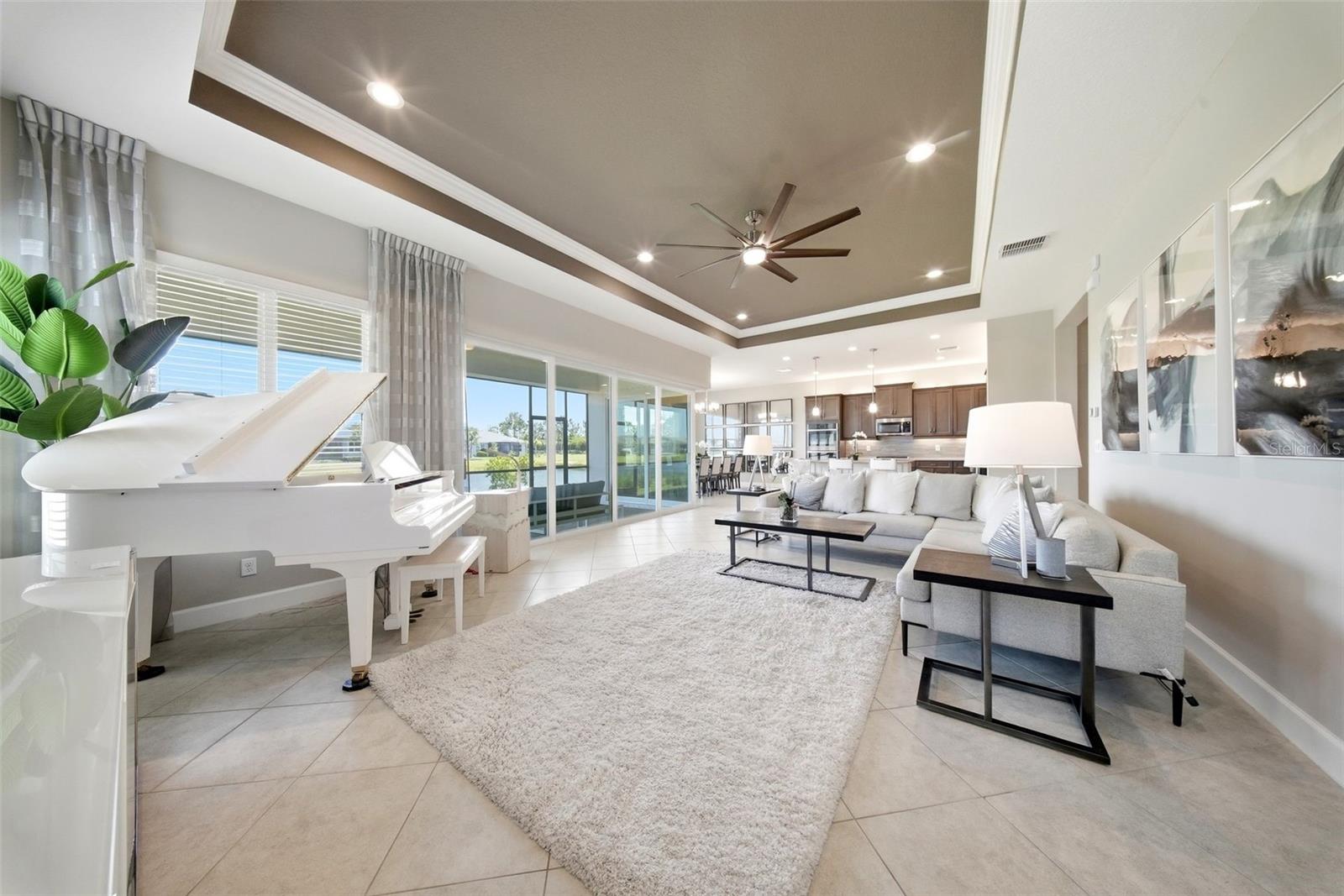 15528 CORONA DEL MAR DR, WIMAUMA, FL, 33598