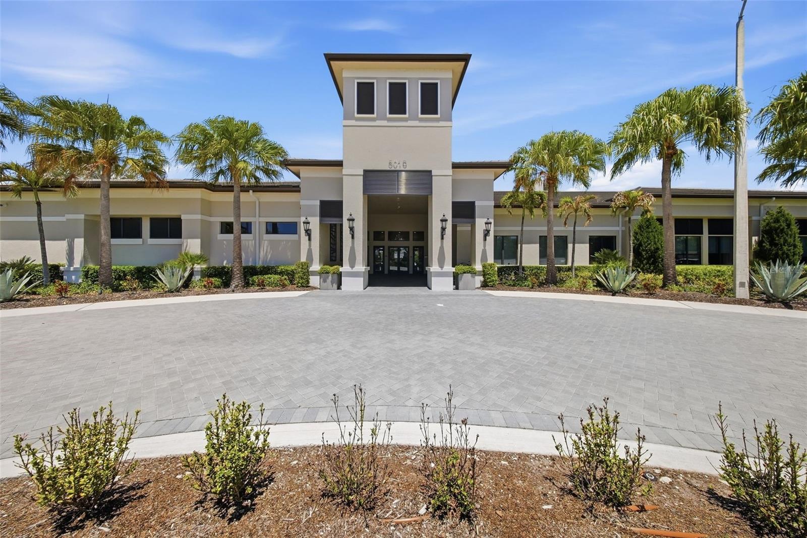 15528 CORONA DEL MAR DR, WIMAUMA, FL, 33598