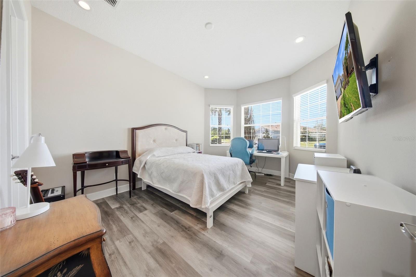 15528 CORONA DEL MAR DR, WIMAUMA, FL, 33598