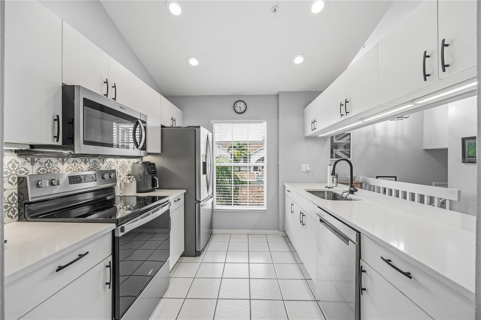 4240 BREEZEWAY BLVD #321, SARASOTA, FL, 34238