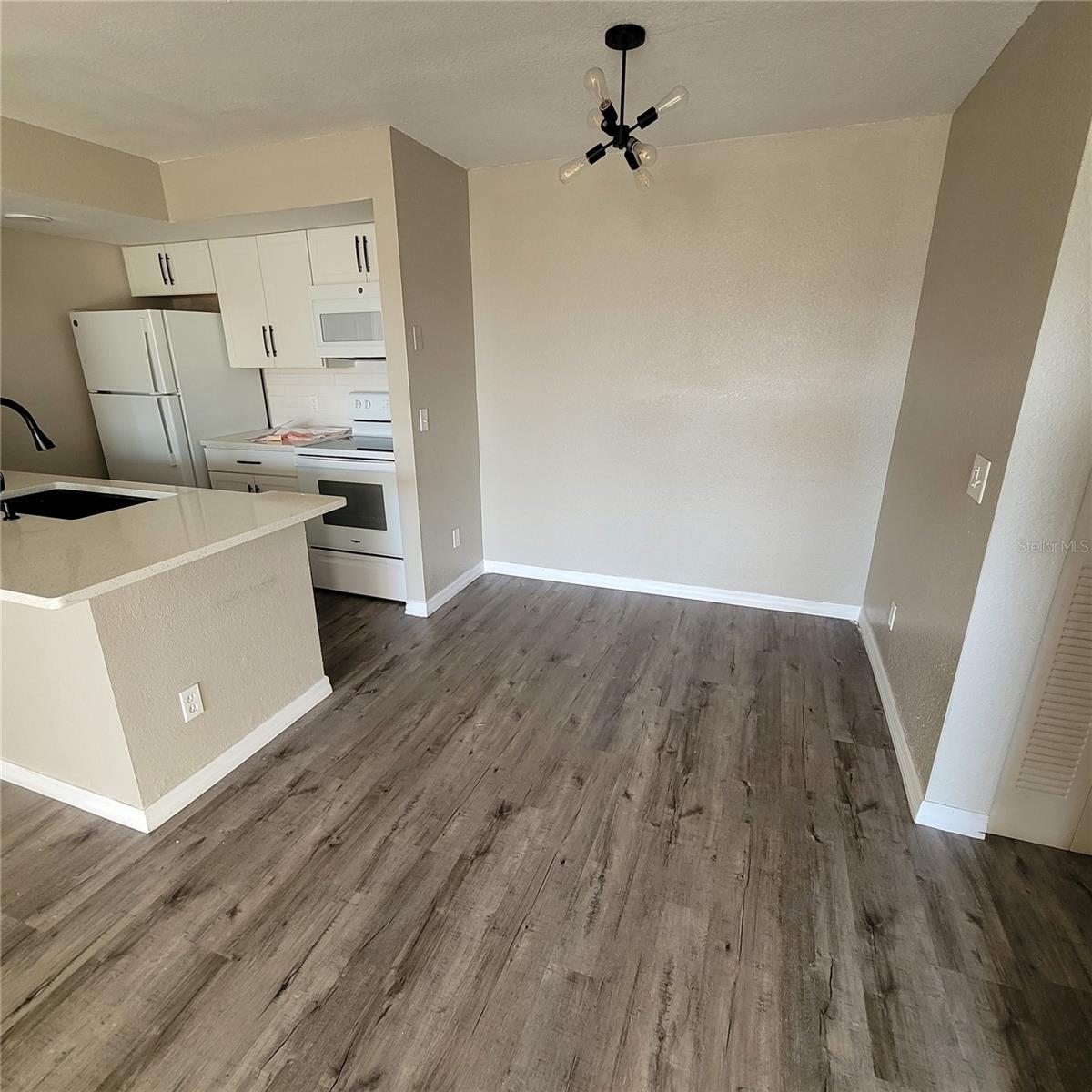 5160 CONROY RD #1422, ORLANDO, FL, 32811