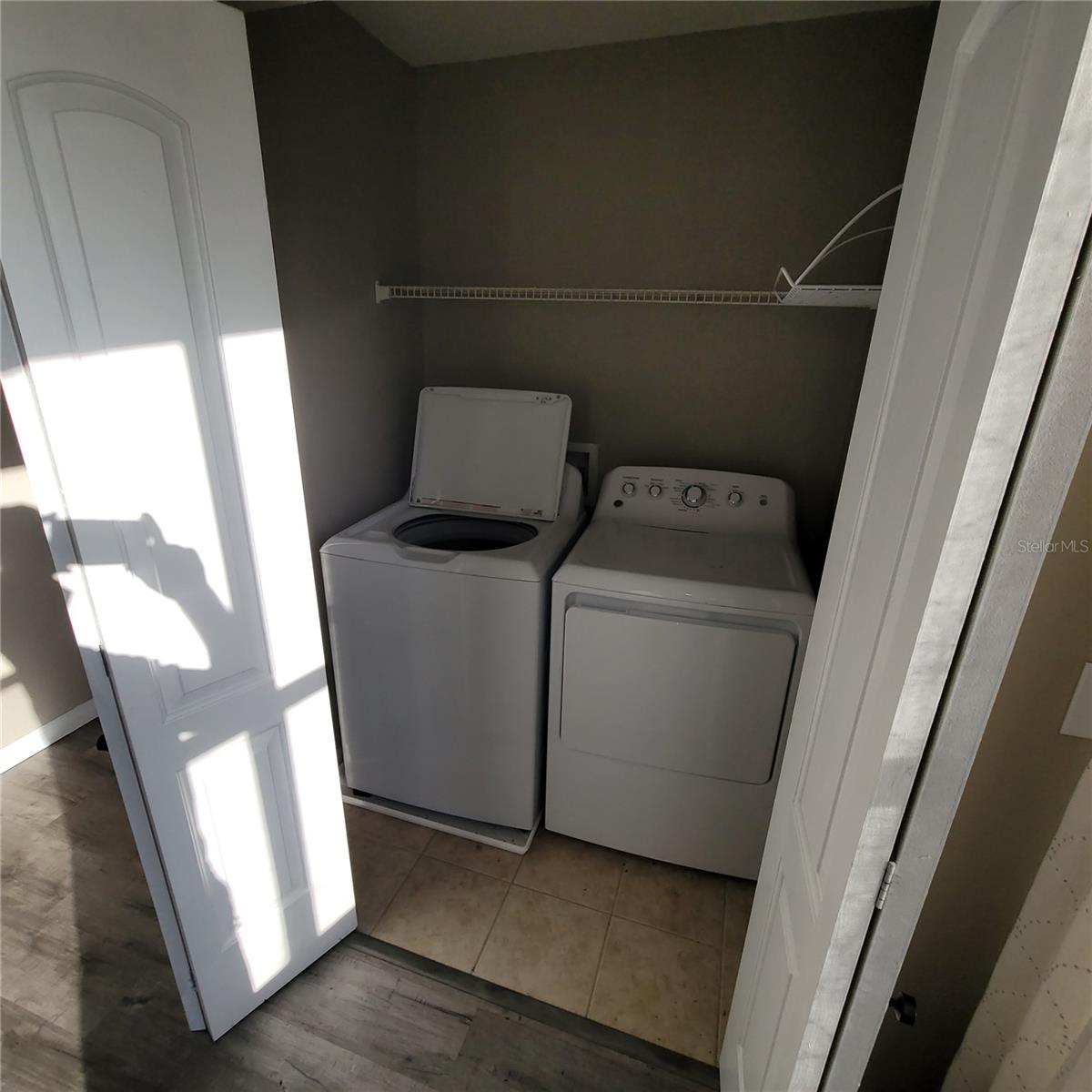 5160 CONROY RD #1422, ORLANDO, FL, 32811