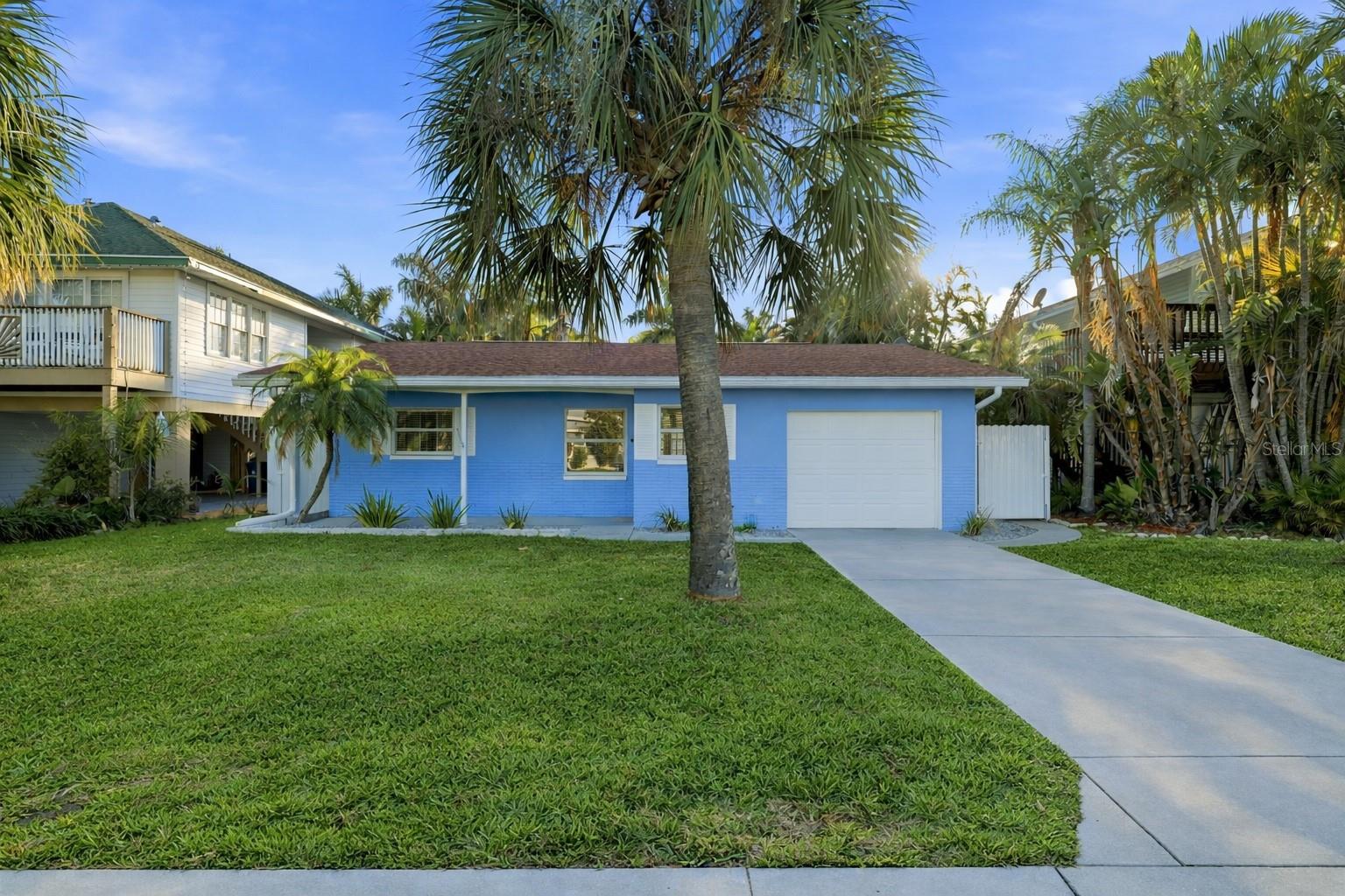 17734 1ST ST E, REDINGTON SHORES, FL, 33708