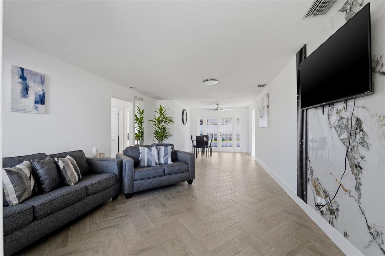 17734 1ST ST E, REDINGTON SHORES, FL, 33708