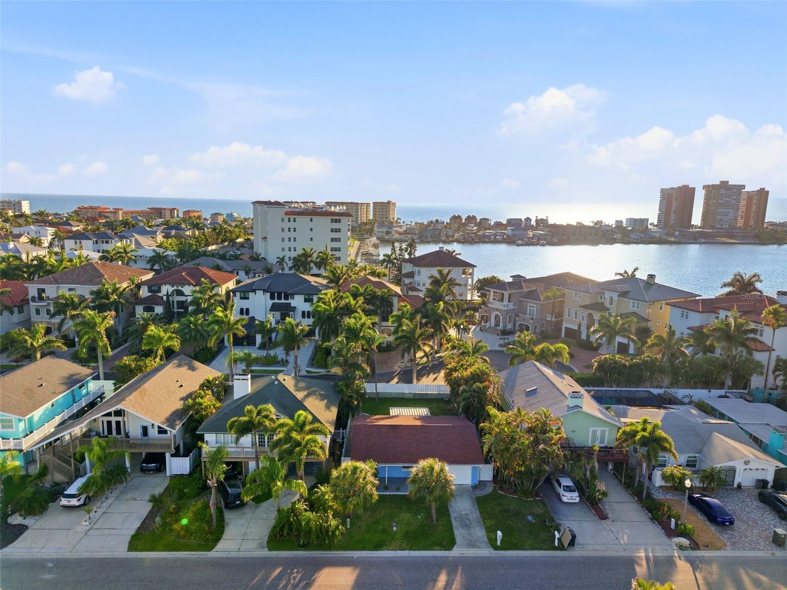 17734 1ST ST E, REDINGTON SHORES, FL, 33708