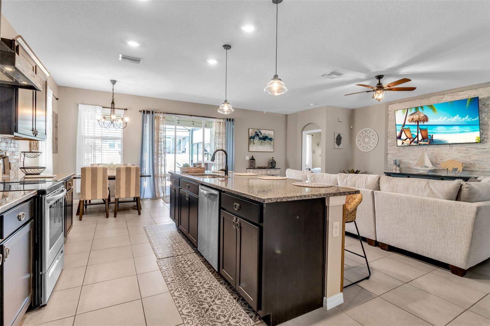 13225 WATERLEAF GARDEN CIR, RIVERVIEW, FL, 33579