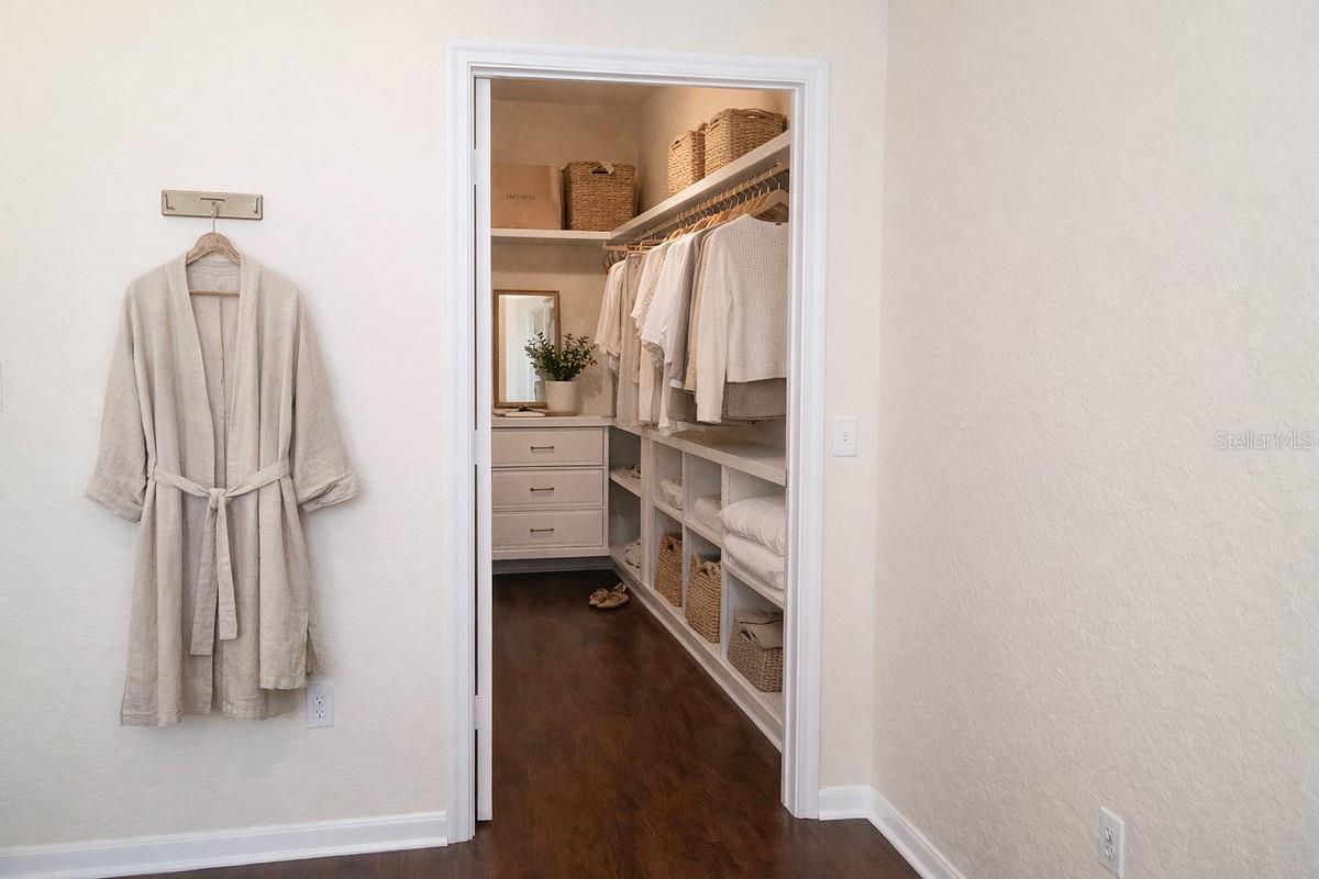 860 N ORANGE AVE #440, ORLANDO, FL, 32801