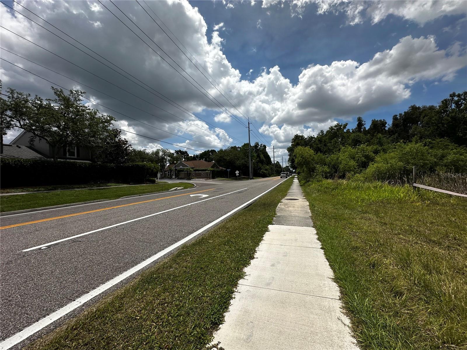 11580 HENDERSON RD, TAMPA, FL, 33625