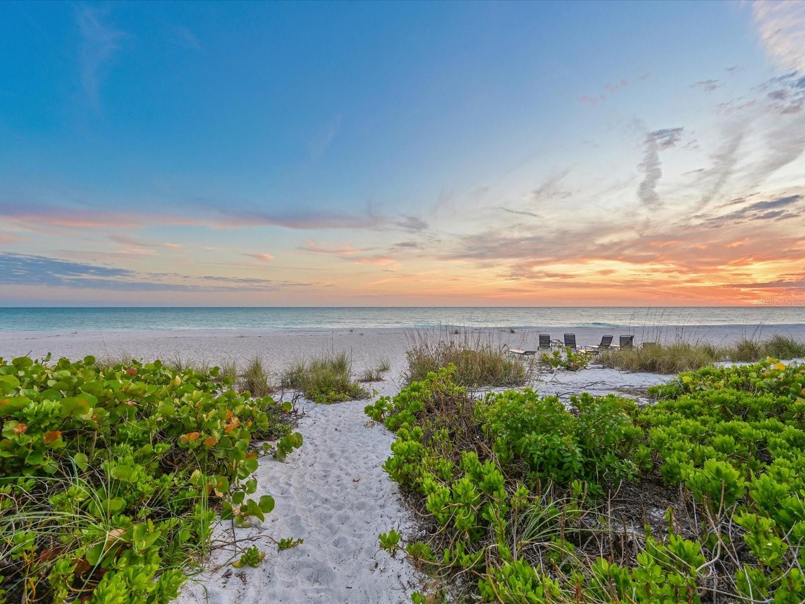 5591 GULF OF MEXICO DR #4, LONGBOAT KEY, FL, 34228
