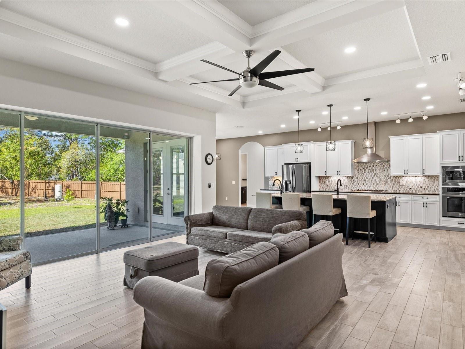 11981 ROBINA RD, WEEKI WACHEE, FL, 34614