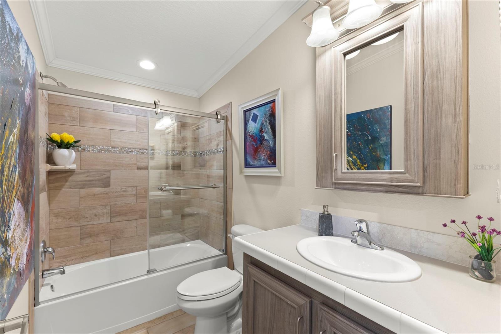 7300 AMERICANA DR NE #143, ST PETERSBURG, FL, 33702