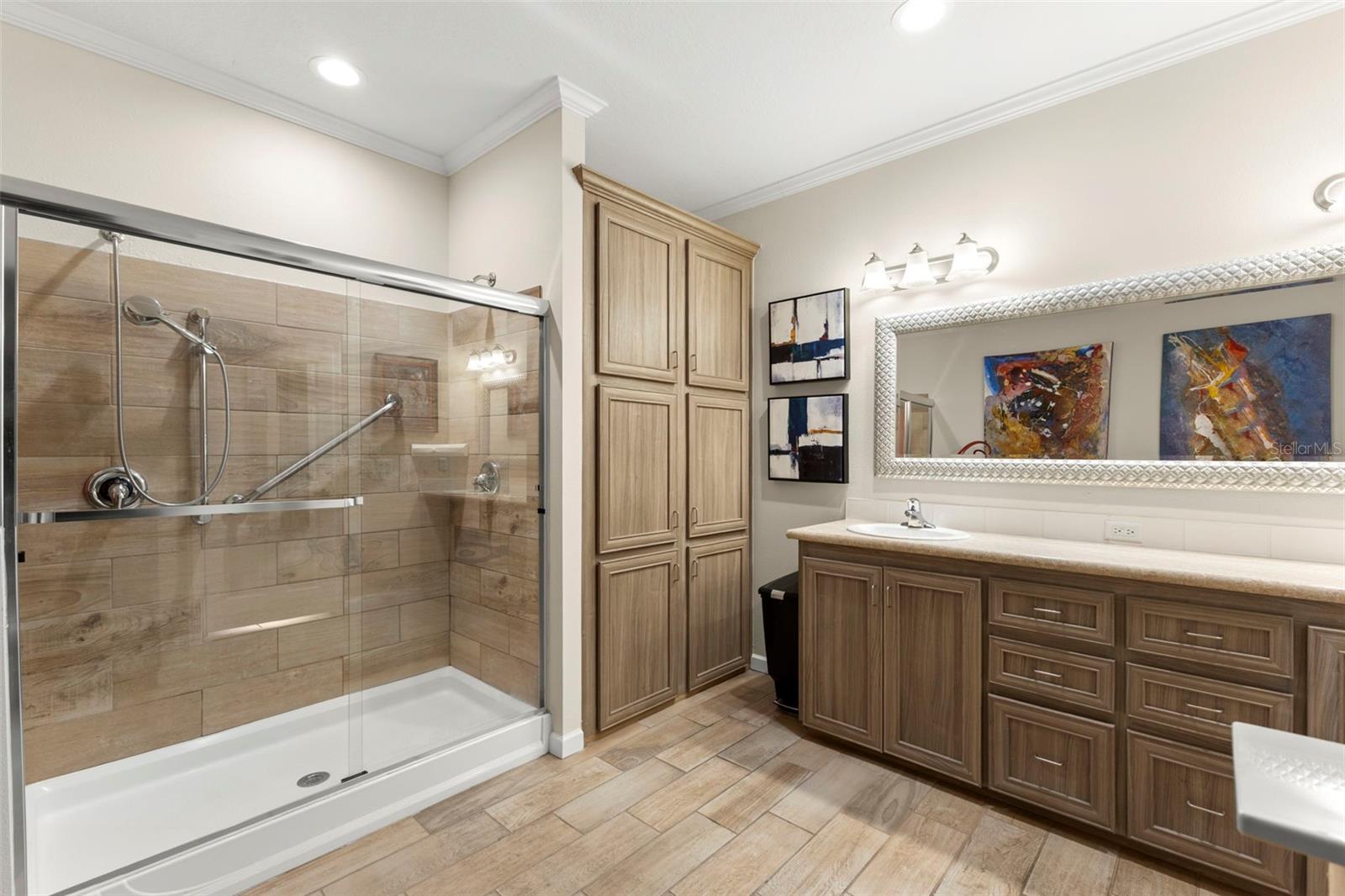 7300 AMERICANA DR NE #143, ST PETERSBURG, FL, 33702