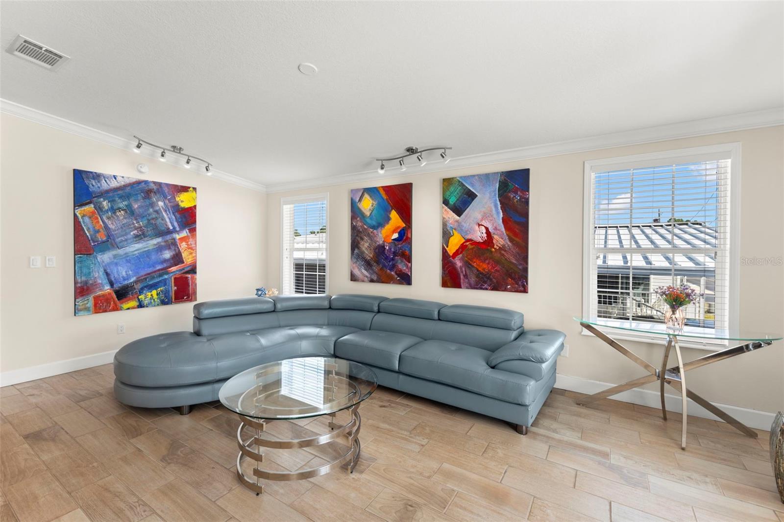 7300 AMERICANA DR NE #143, ST PETERSBURG, FL, 33702