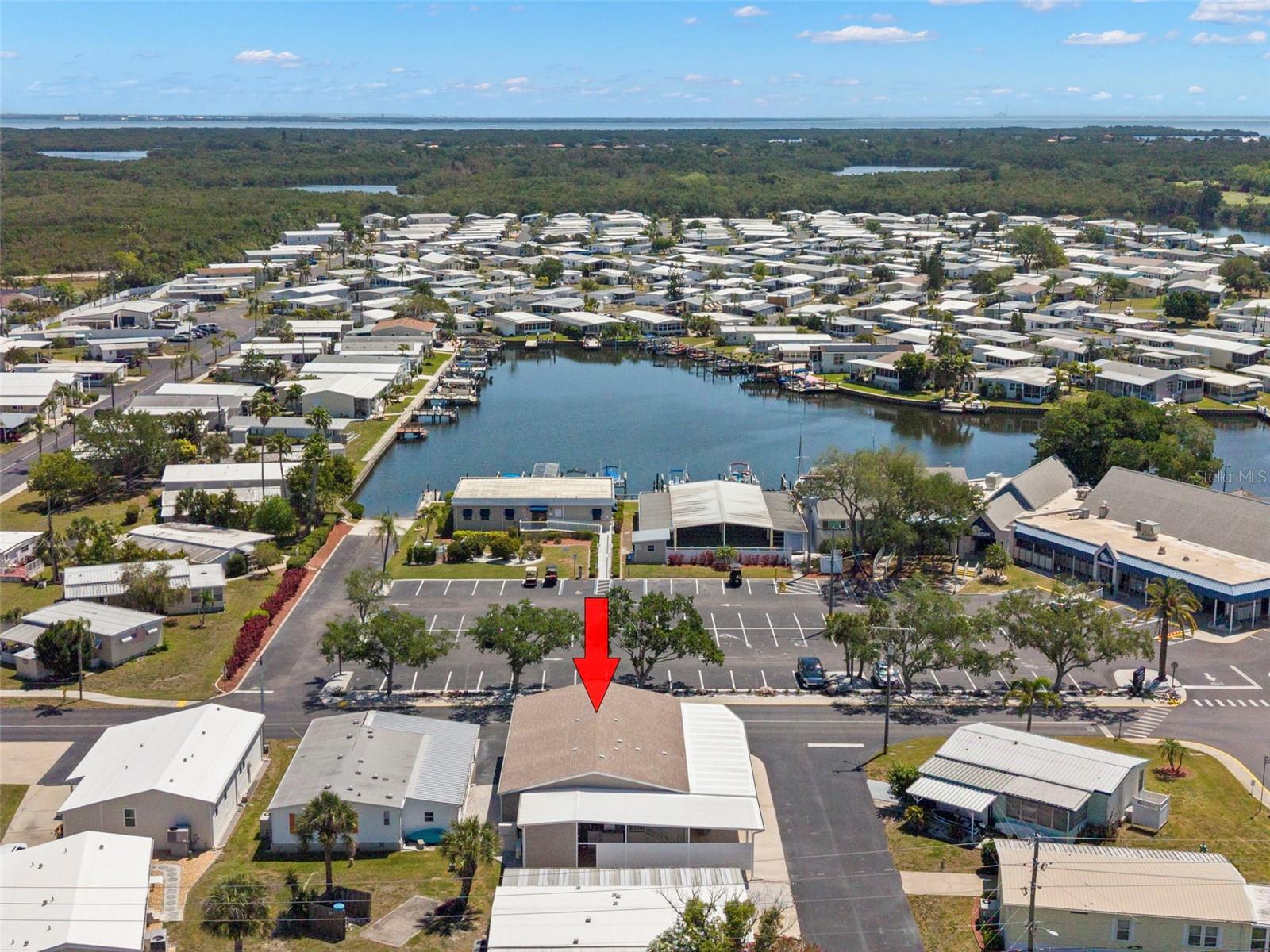 7300 AMERICANA DR NE #143, ST PETERSBURG, FL, 33702