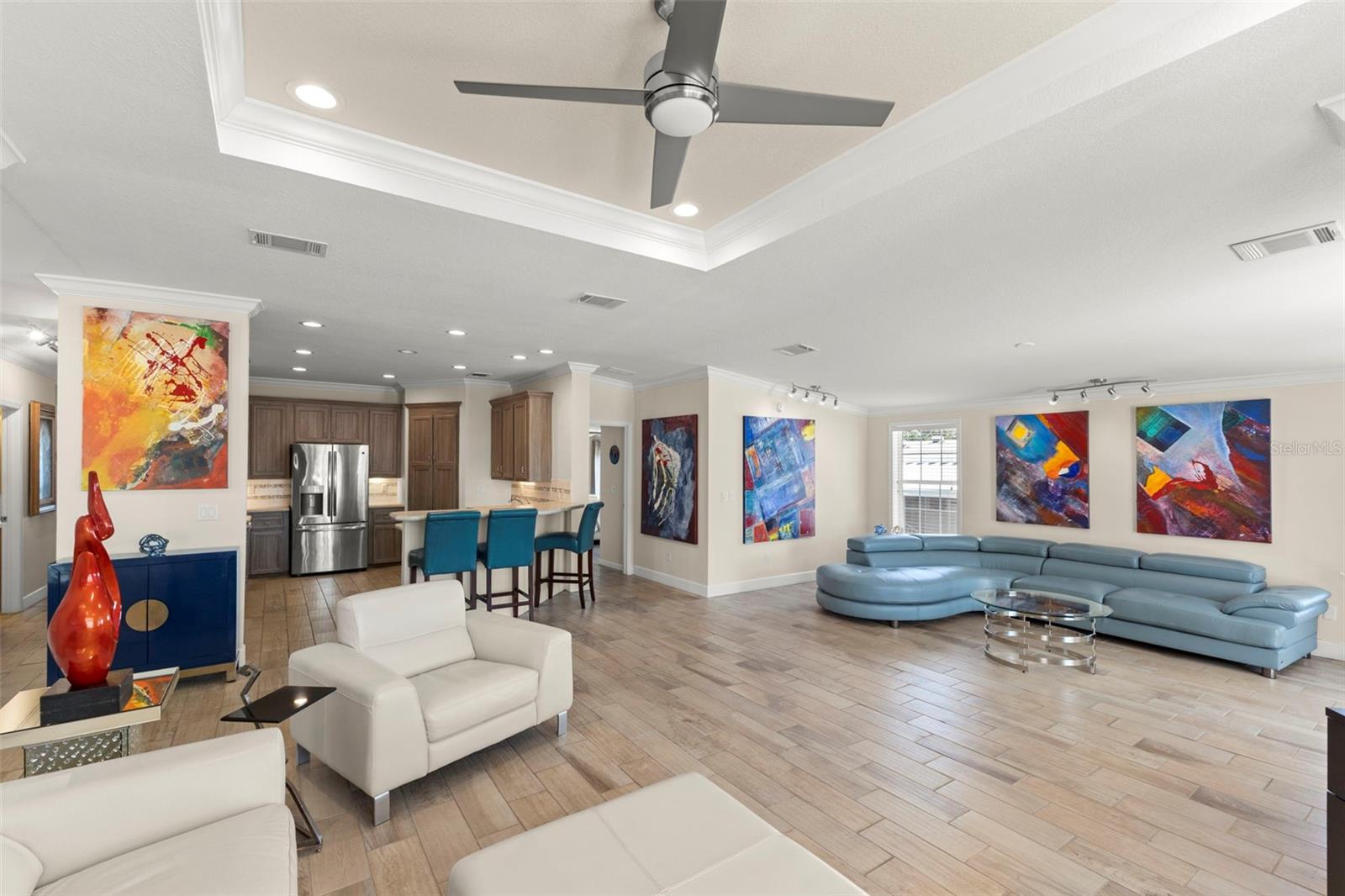 7300 AMERICANA DR NE #143, ST PETERSBURG, FL, 33702