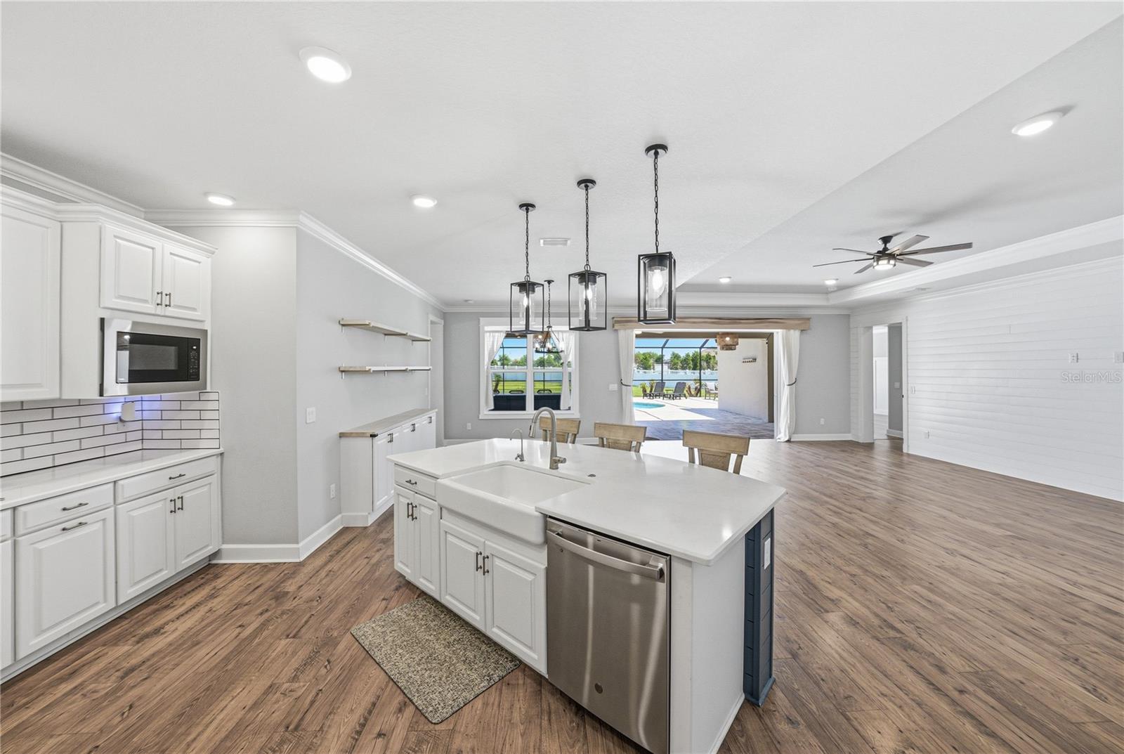 6883 BRADBURY CIR, WESLEY CHAPEL, FL, 33545