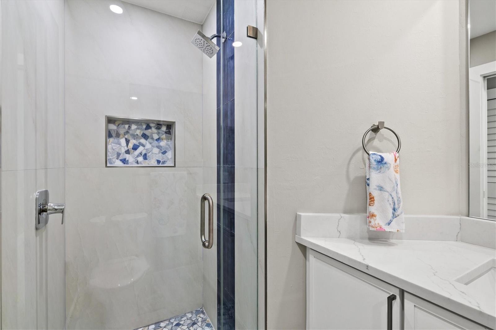 1200 TARPON CENTER DR #1, VENICE, FL, 34285