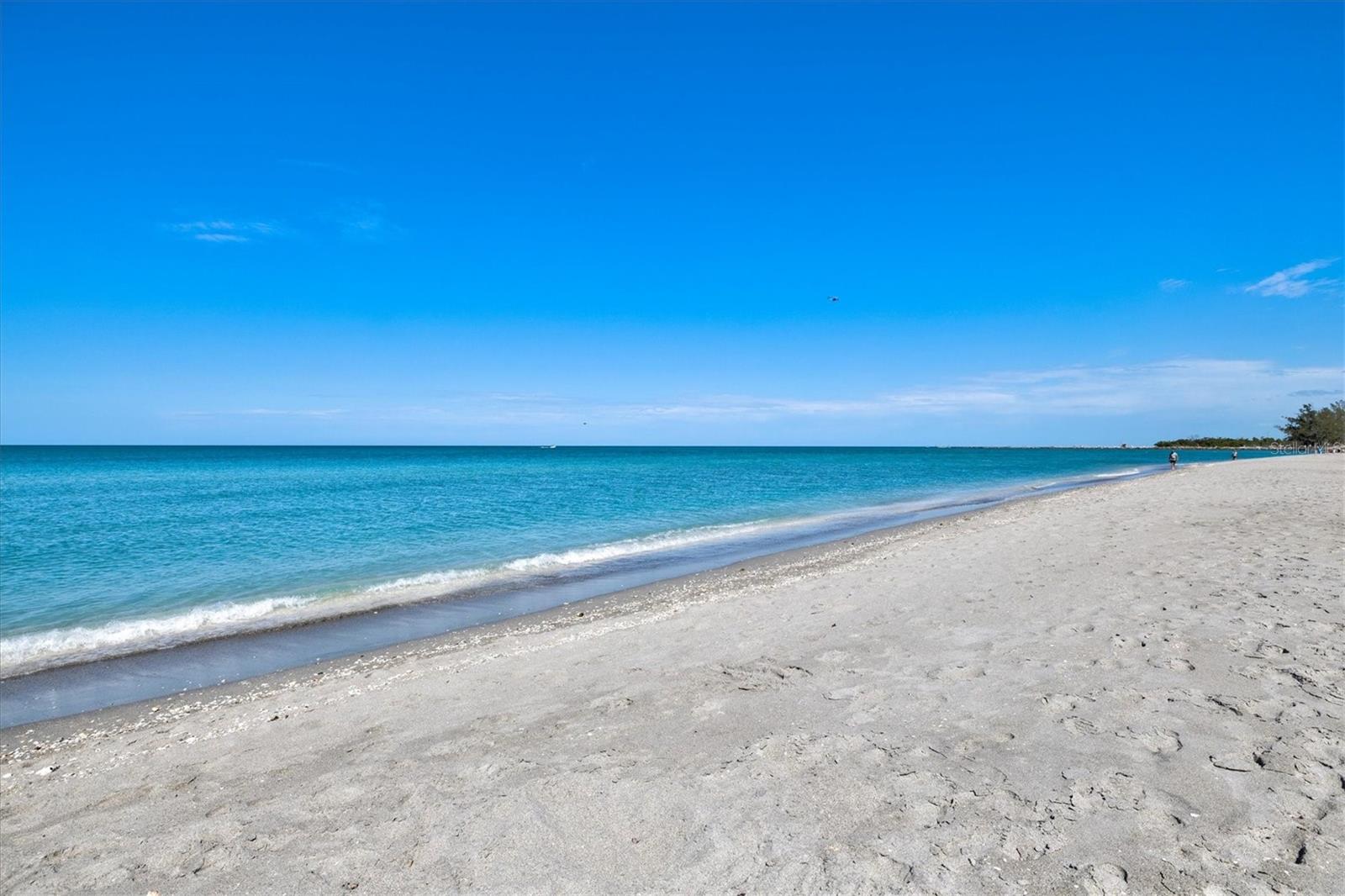 1200 TARPON CENTER DR #1, VENICE, FL, 34285