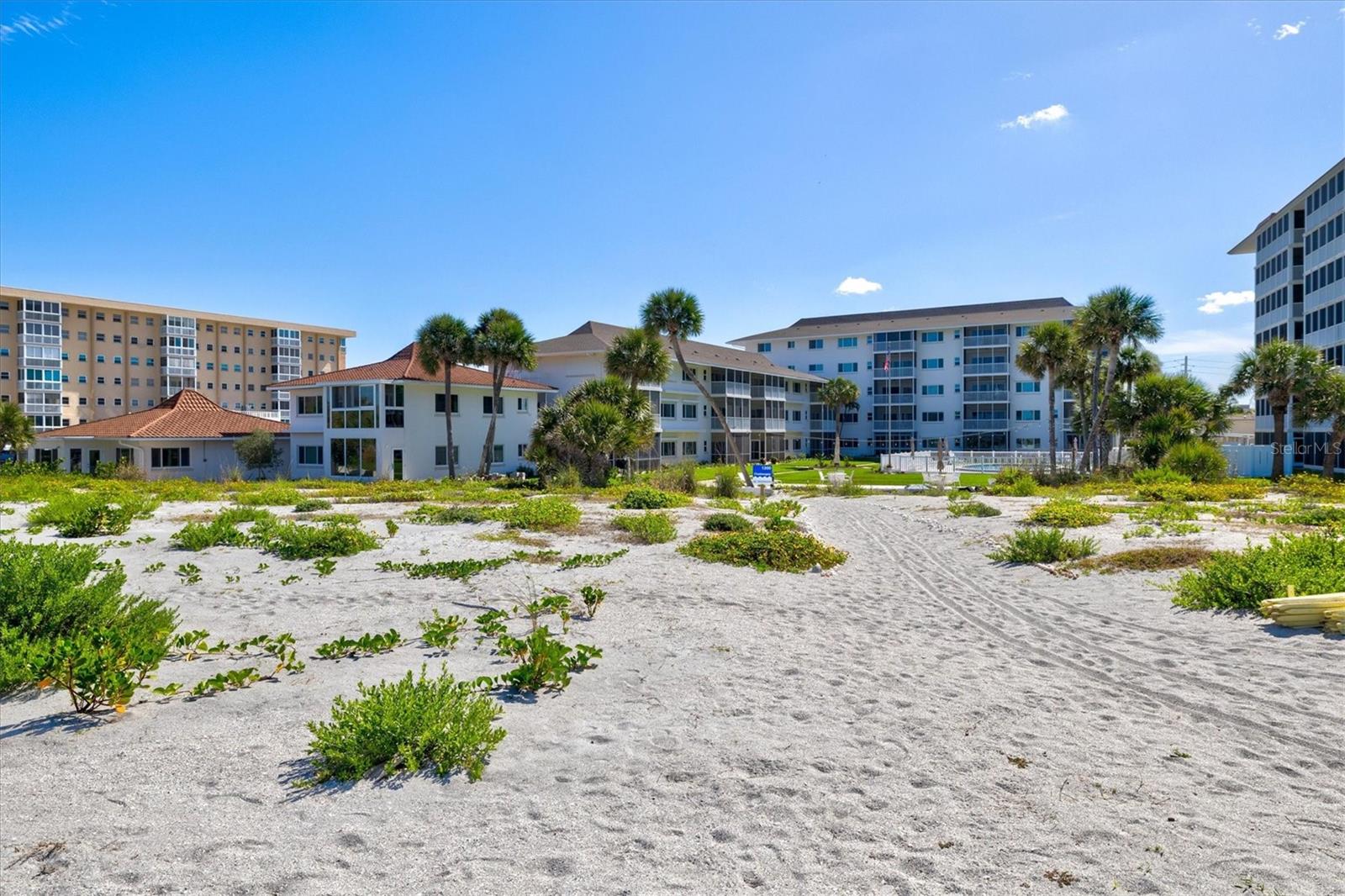 1200 TARPON CENTER DR #1, VENICE, FL, 34285