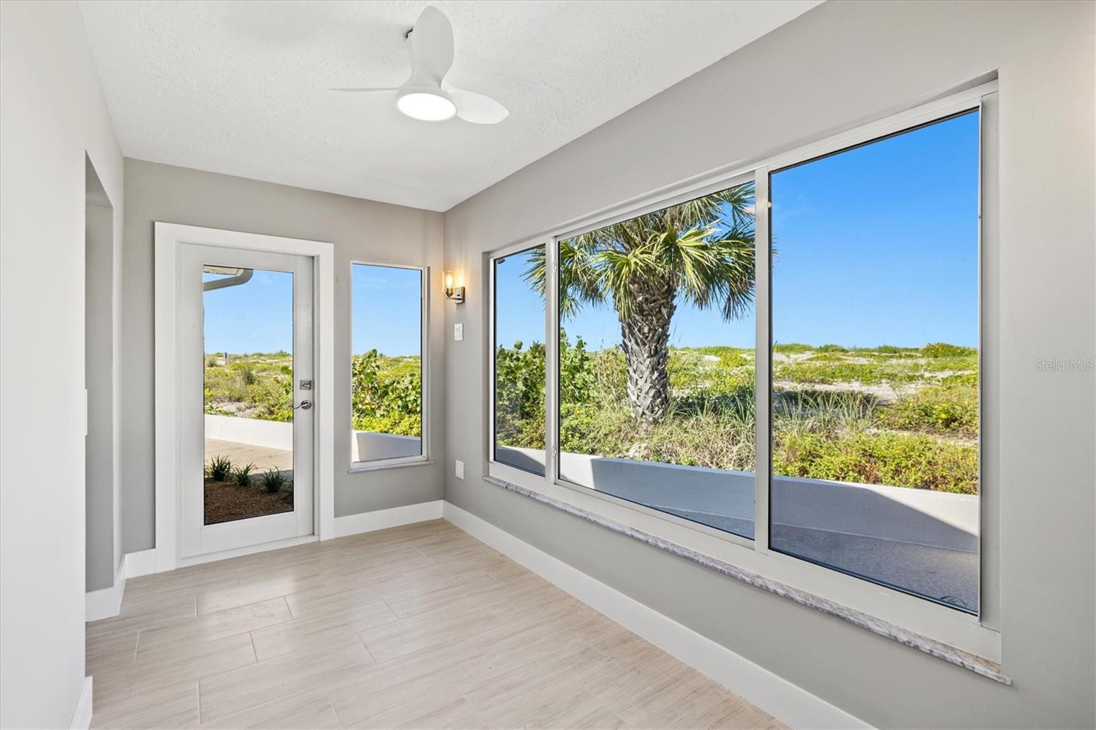 1200 TARPON CENTER DR #1, VENICE, FL, 34285