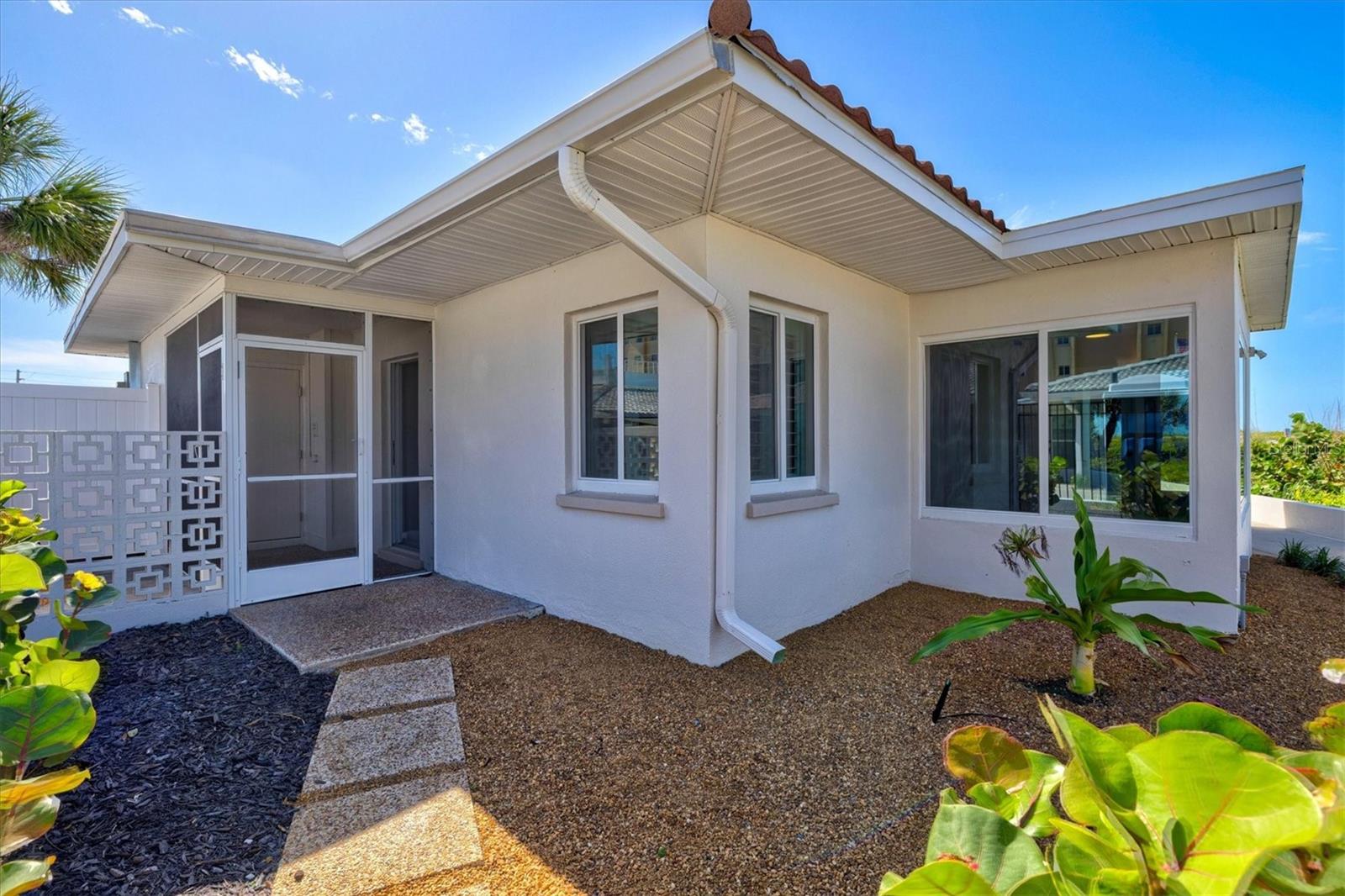 1200 TARPON CENTER DR #1, VENICE, FL, 34285