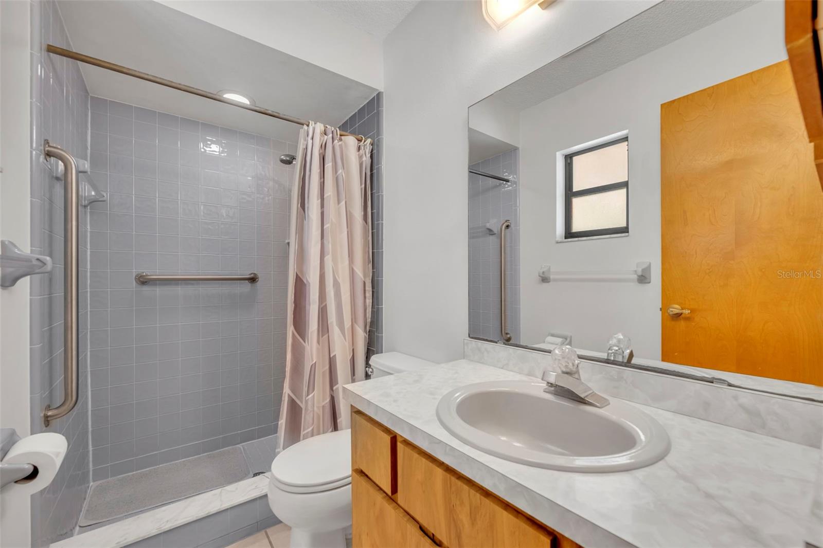 221 GRANDE VISTA ST, DEBARY, FL, 32713