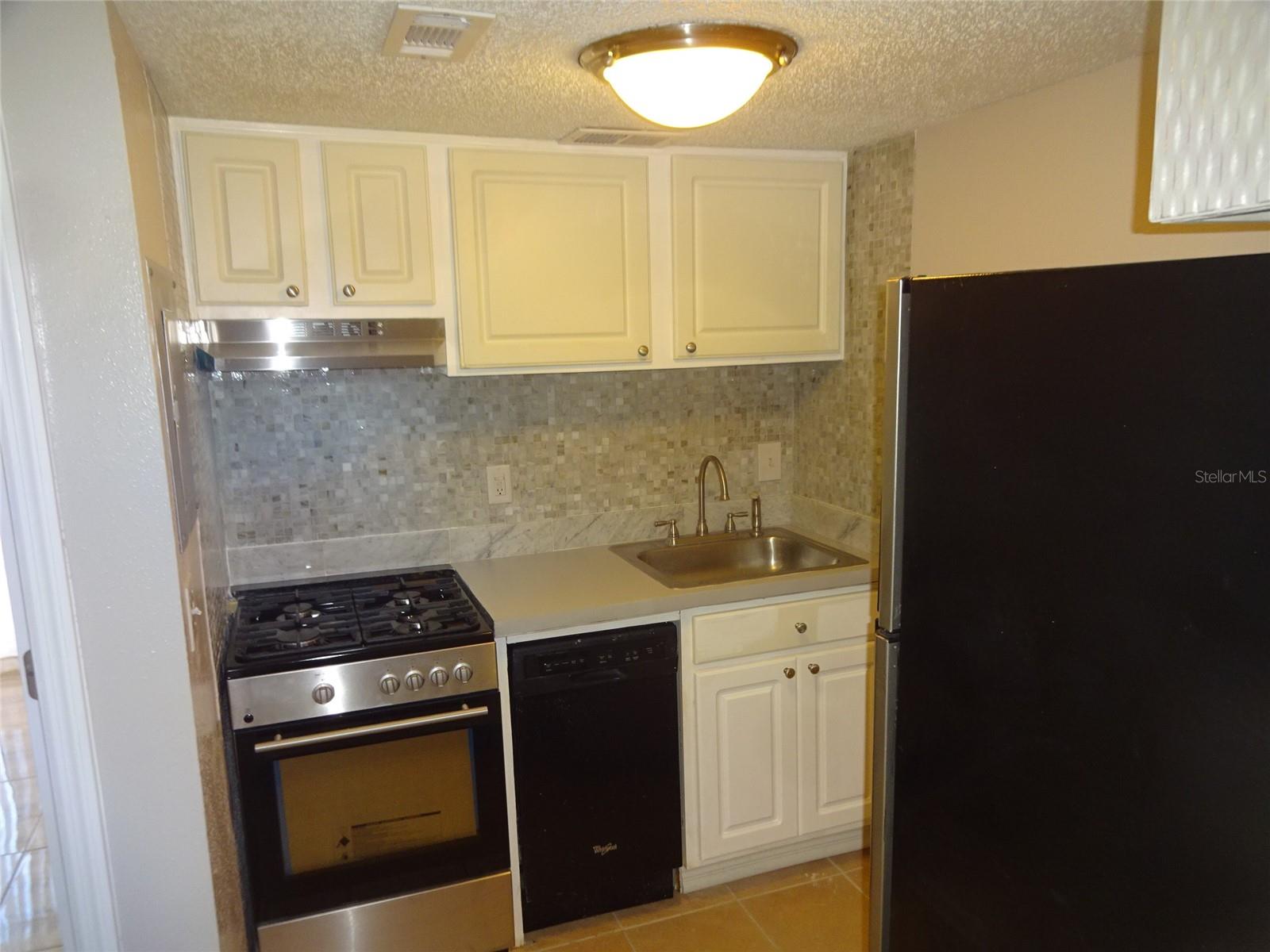 123 BLUE POINT WAY #100, ALTAMONTE SPRINGS, FL, 32701