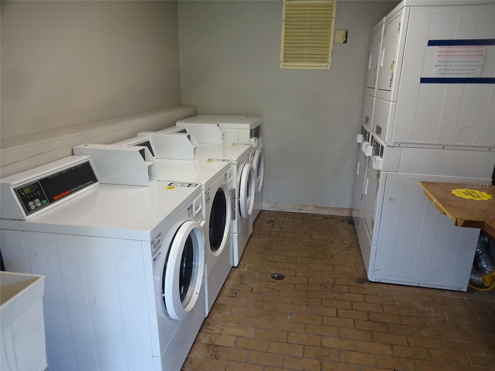 123 BLUE POINT WAY #100, ALTAMONTE SPRINGS, FL, 32701