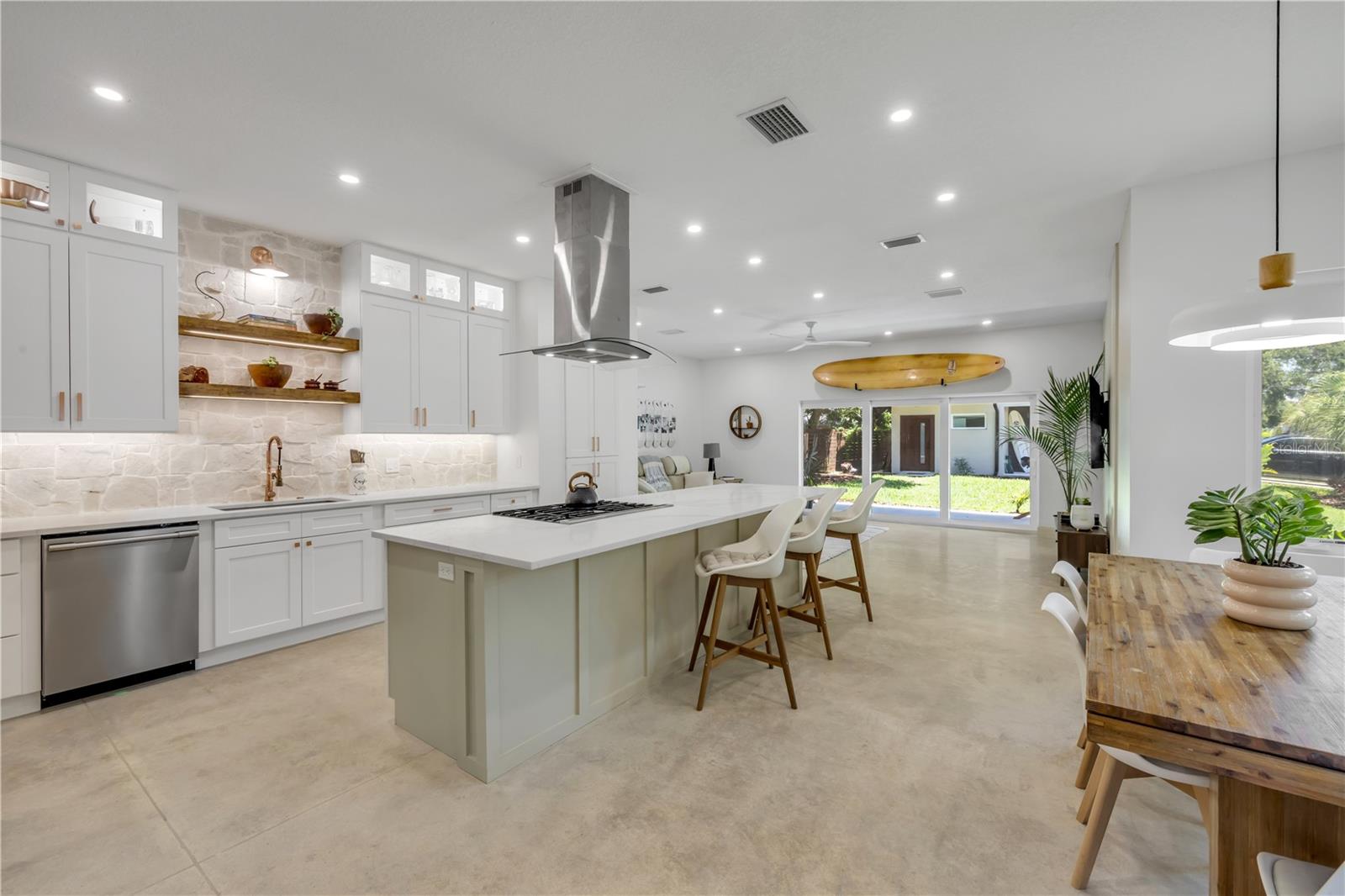 3211 SAXON DR, NEW SMYRNA BEACH, FL, 32169