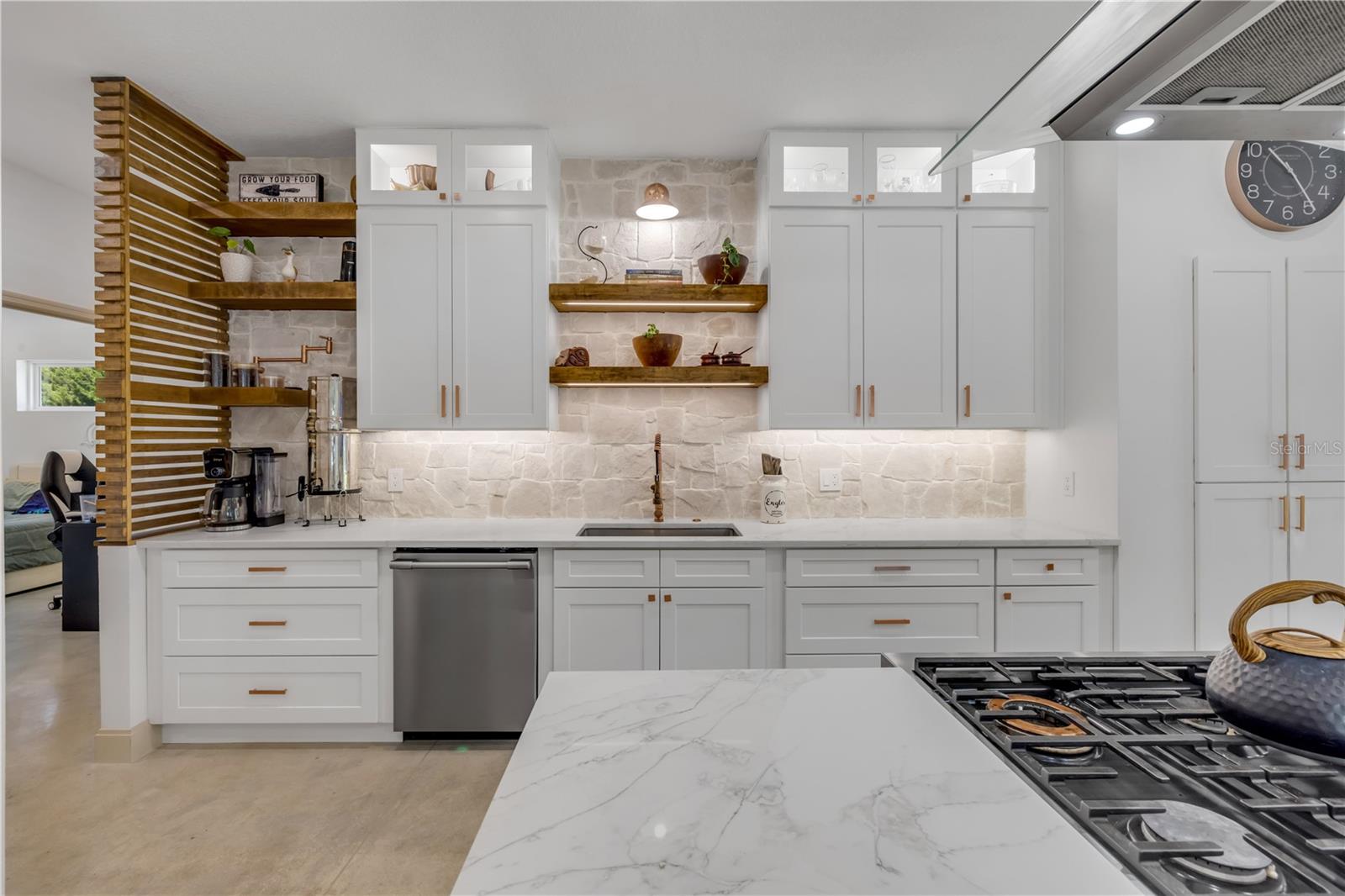 3211 SAXON DR, NEW SMYRNA BEACH, FL, 32169