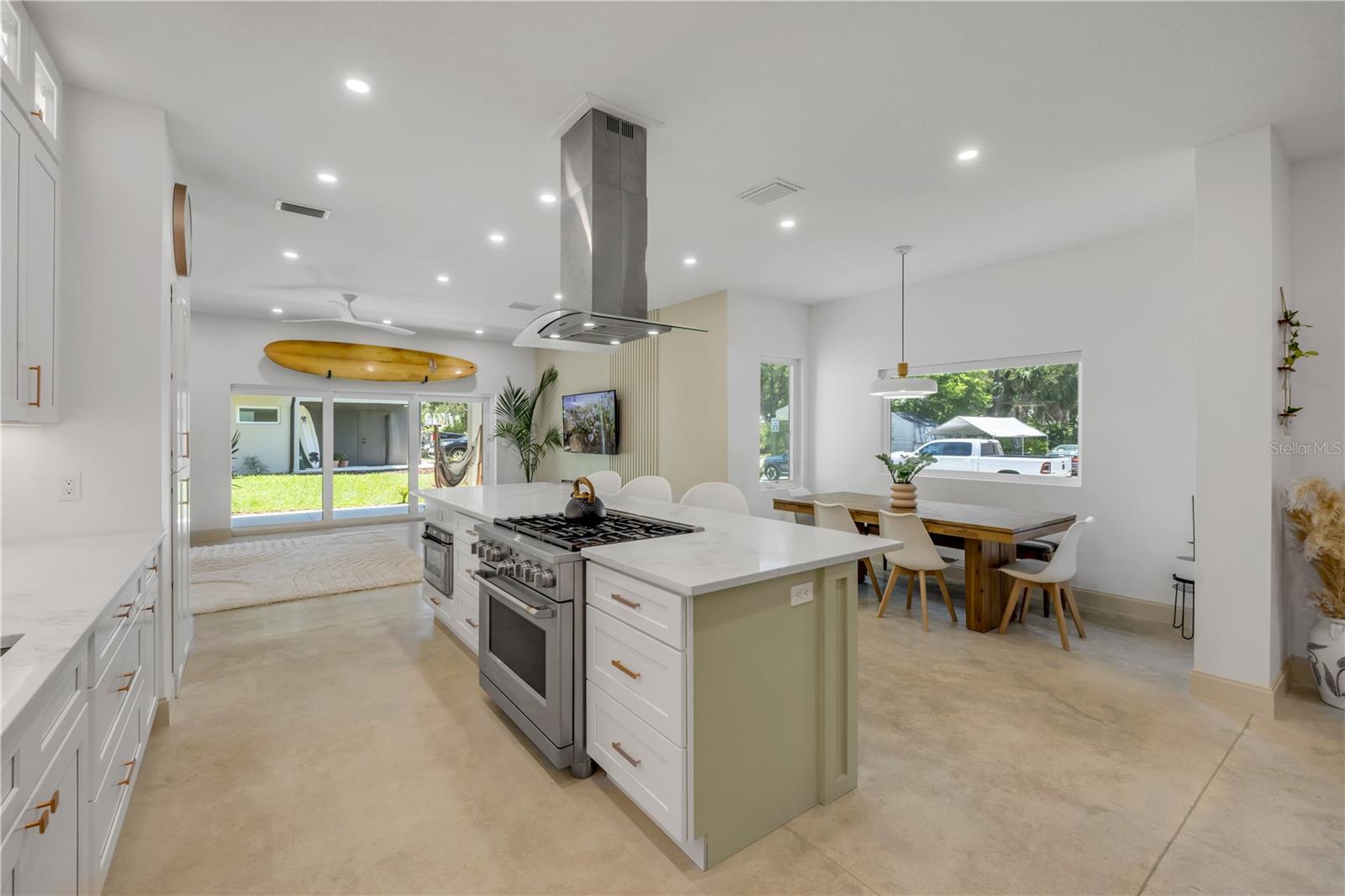 3211 SAXON DR, NEW SMYRNA BEACH, FL, 32169