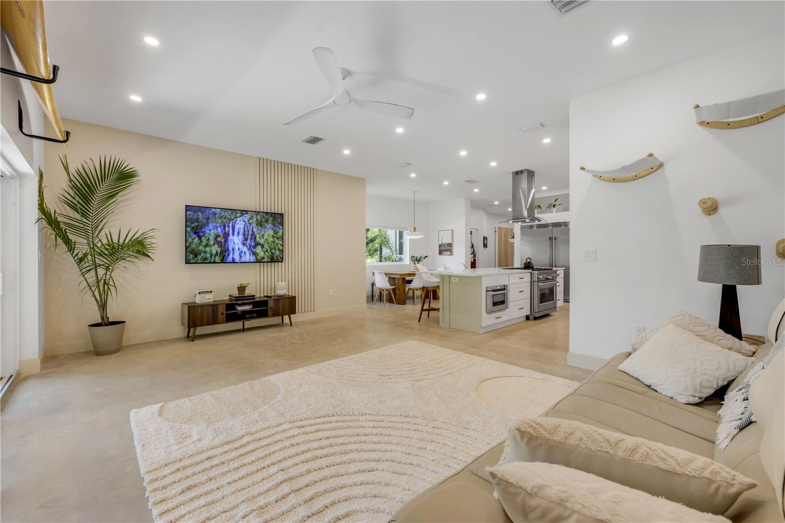 3211 SAXON DR, NEW SMYRNA BEACH, FL, 32169