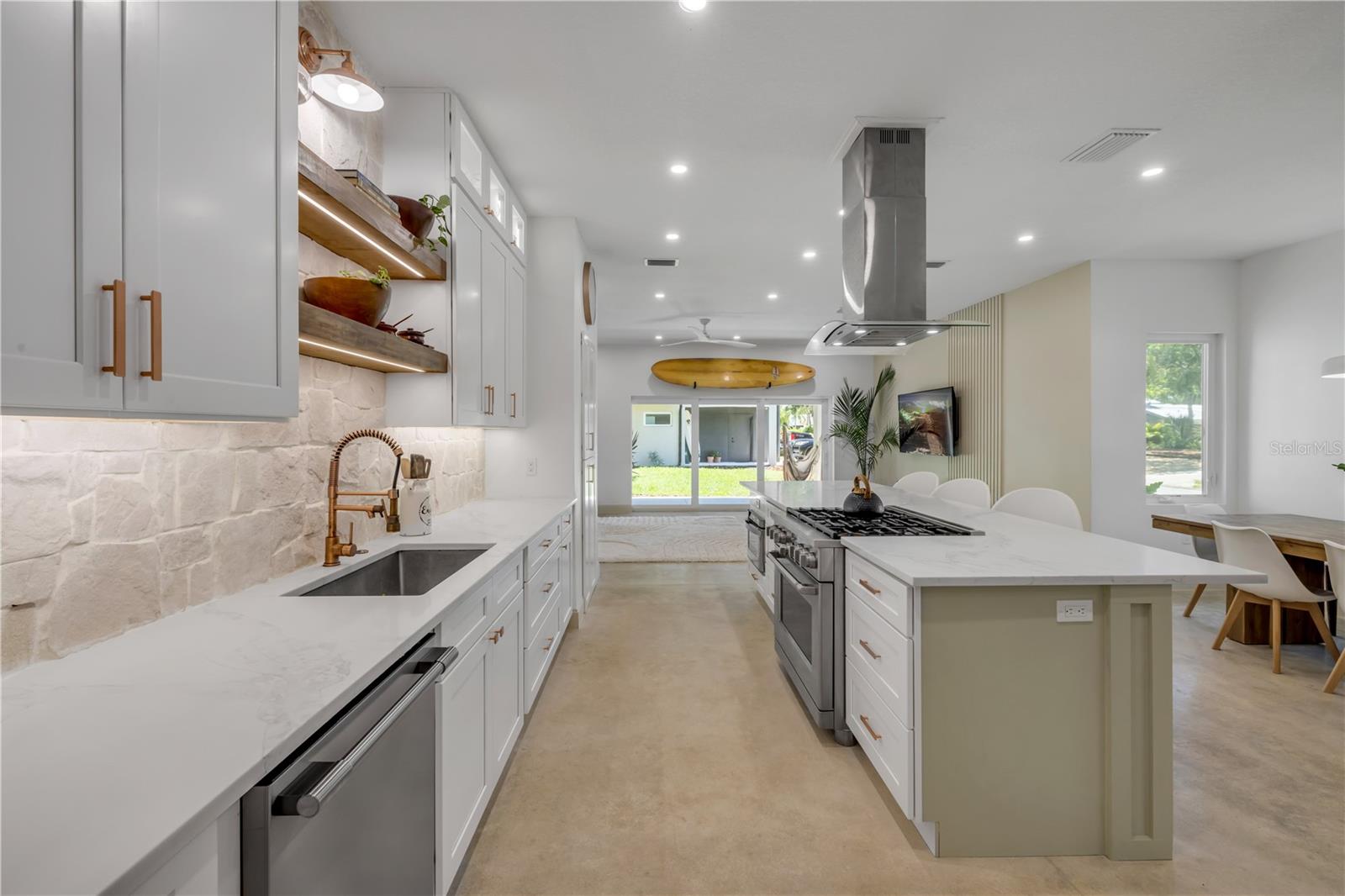 3211 SAXON DR, NEW SMYRNA BEACH, FL, 32169