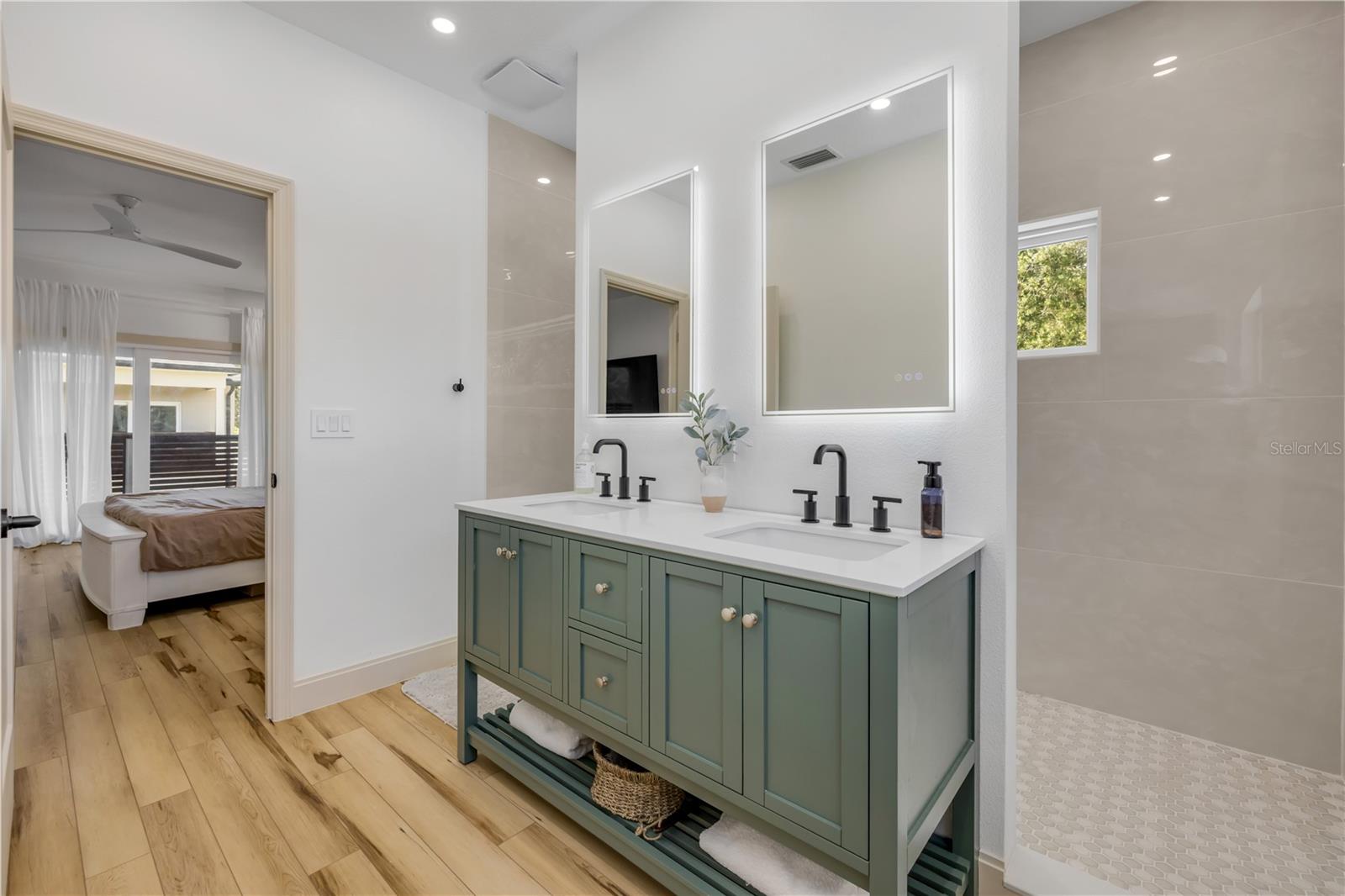 3211 SAXON DR, NEW SMYRNA BEACH, FL, 32169