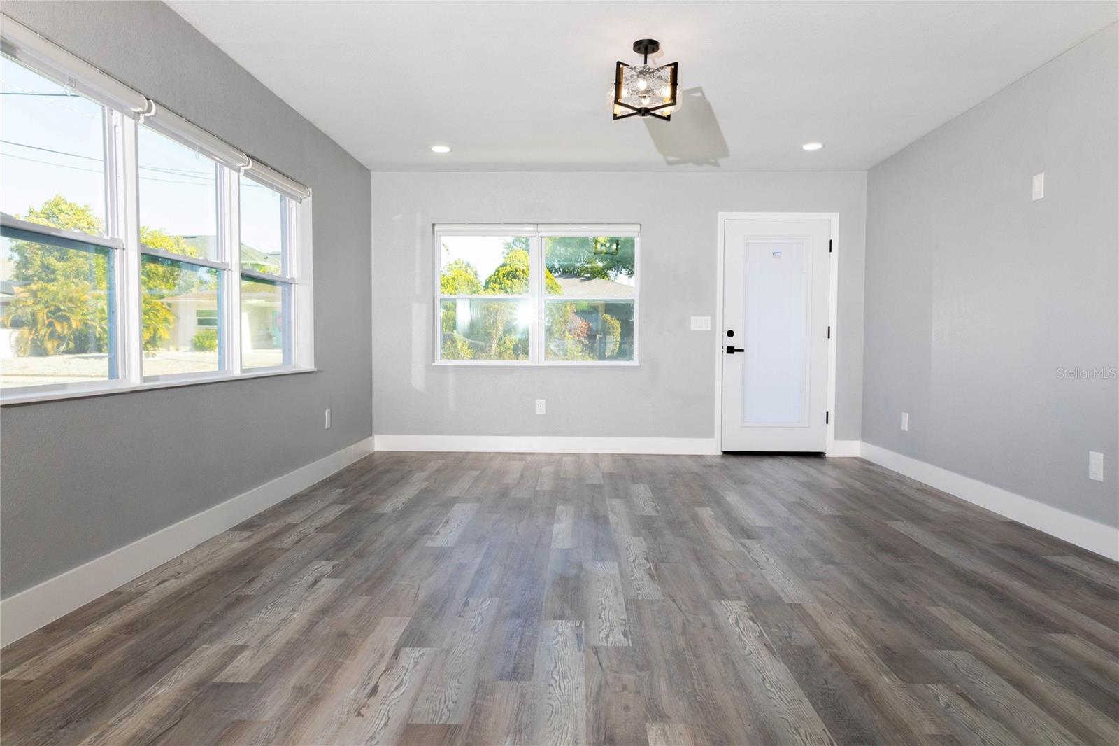 2710 W CYPRESS ST, TAMPA, FL, 33609