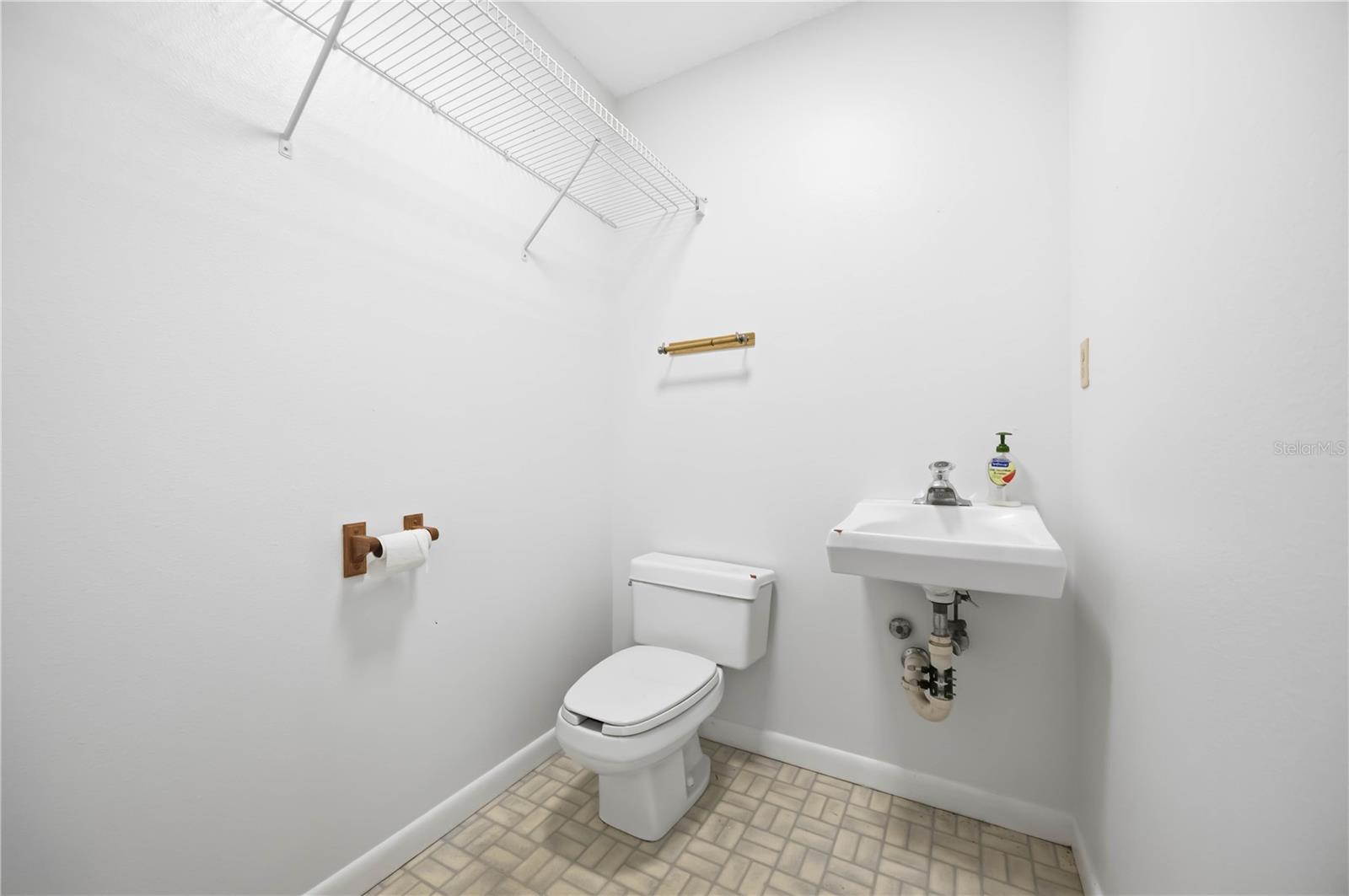 2061 ENGLEWOOD RD ## 1-7, ENGLEWOOD, FL, 34223