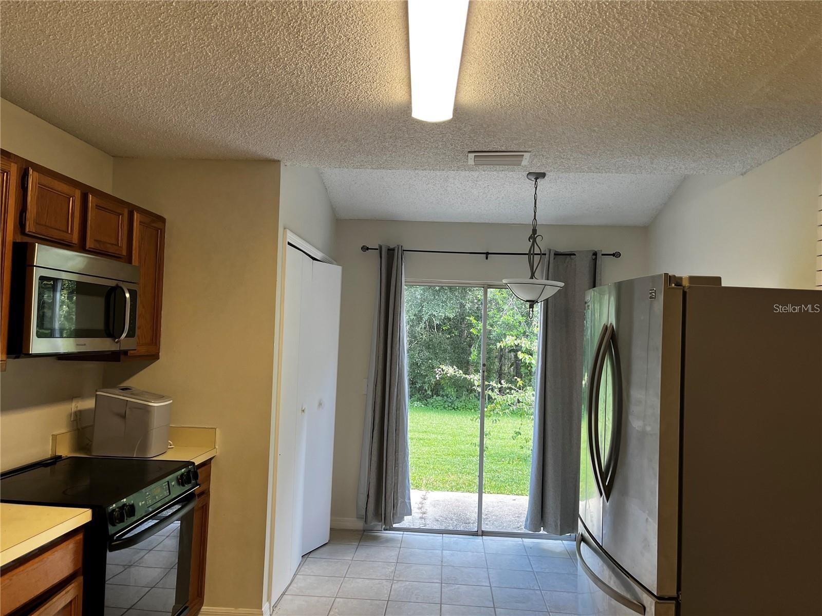 12723 WOOD TRAIL BLVD, TAMPA, FL, 33625