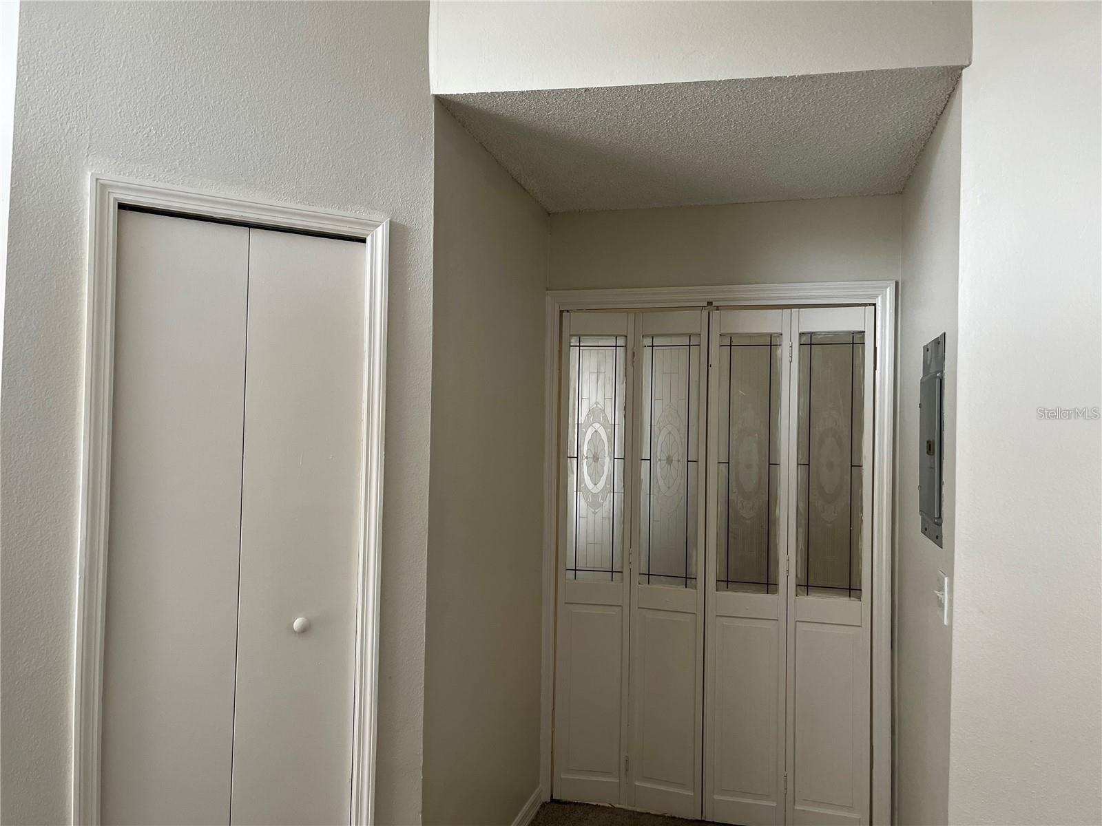 12723 WOOD TRAIL BLVD, TAMPA, FL, 33625