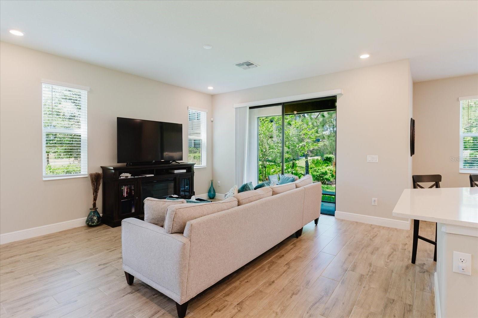 4531 ALMADA LN SE, WESLEY CHAPEL, FL, 33543