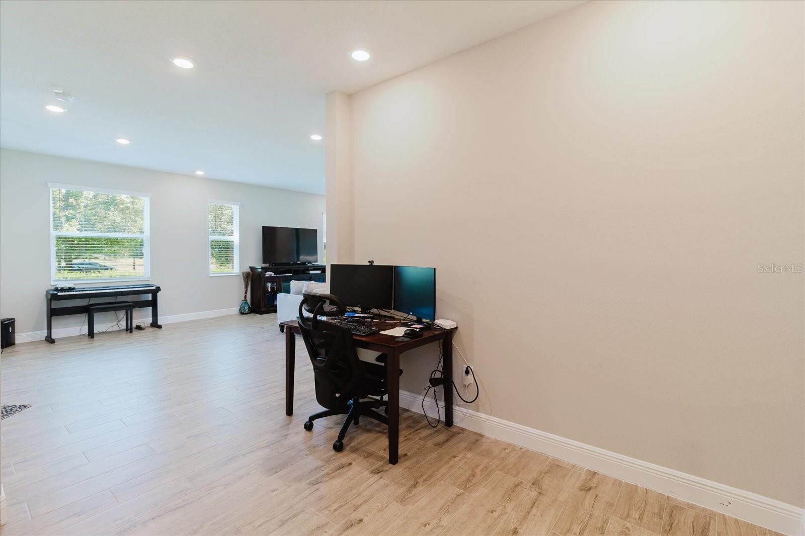 4531 ALMADA LN SE, WESLEY CHAPEL, FL, 33543