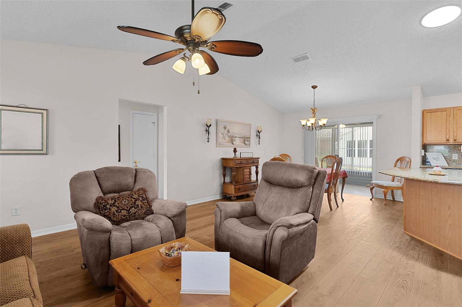 3354 RESTON DR, THE VILLAGES, FL, 32162