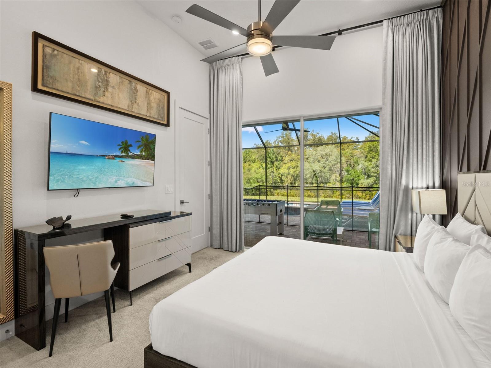 2021 OAK CREEK LOOP, DAVENPORT, FL, 33837