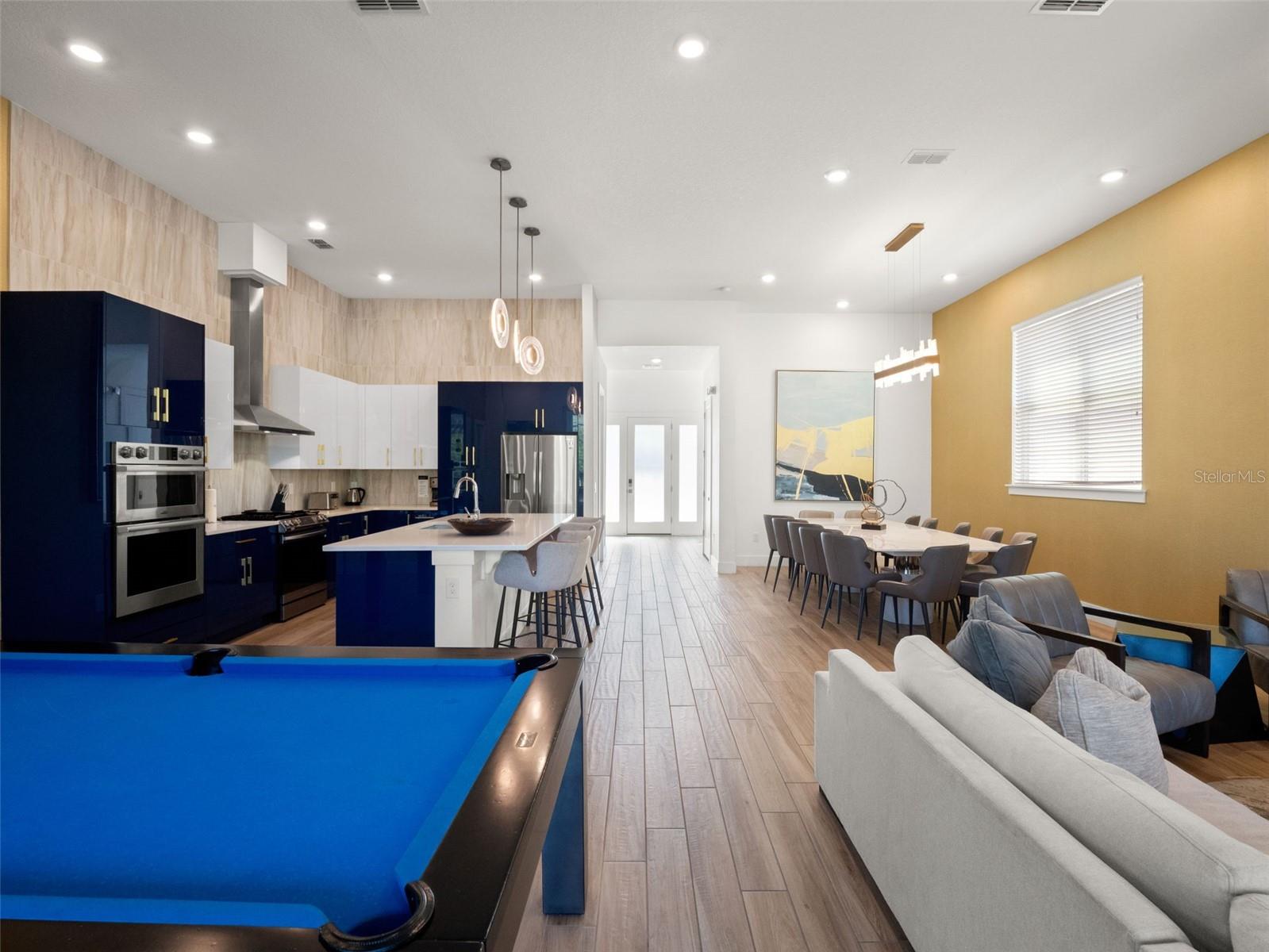 2021 OAK CREEK LOOP, DAVENPORT, FL, 33837