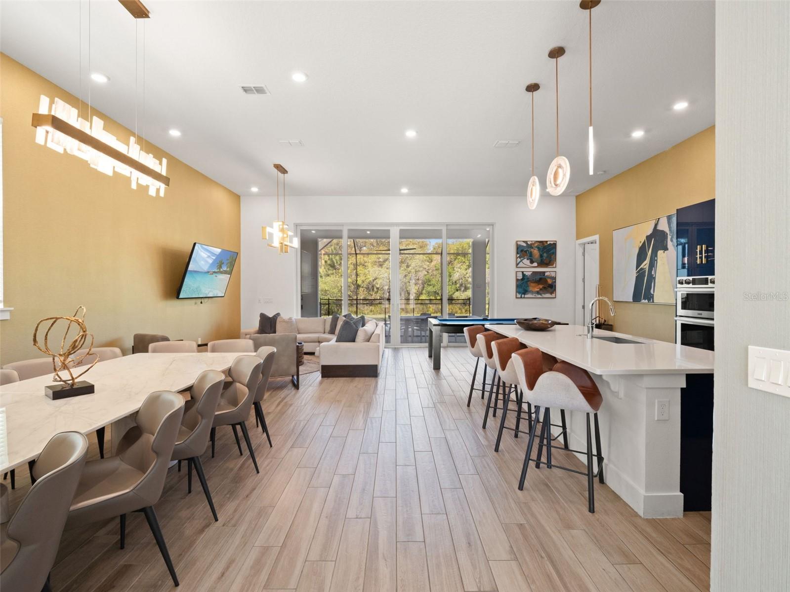 2021 OAK CREEK LOOP, DAVENPORT, FL, 33837