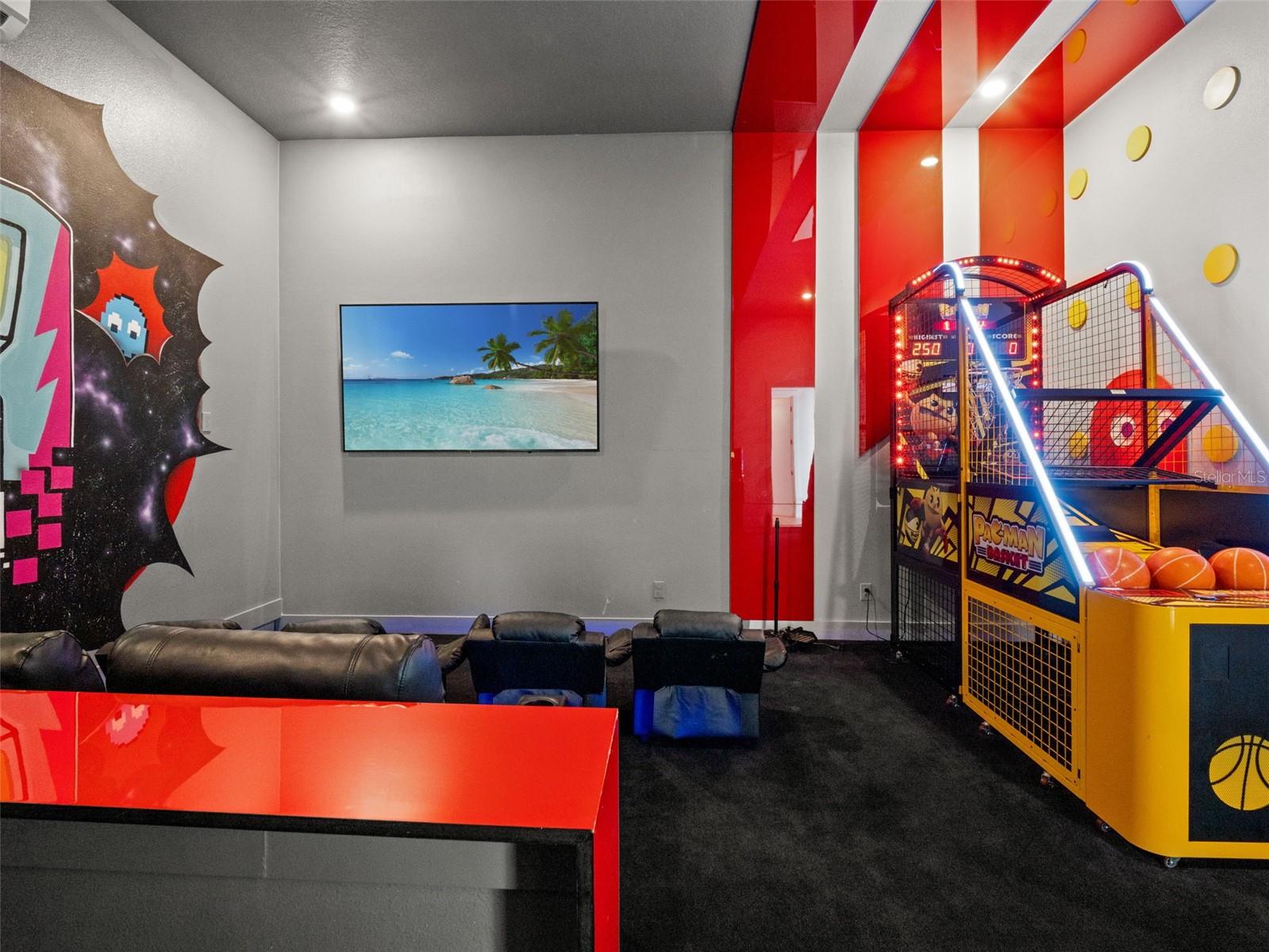 2021 OAK CREEK LOOP, DAVENPORT, FL, 33837