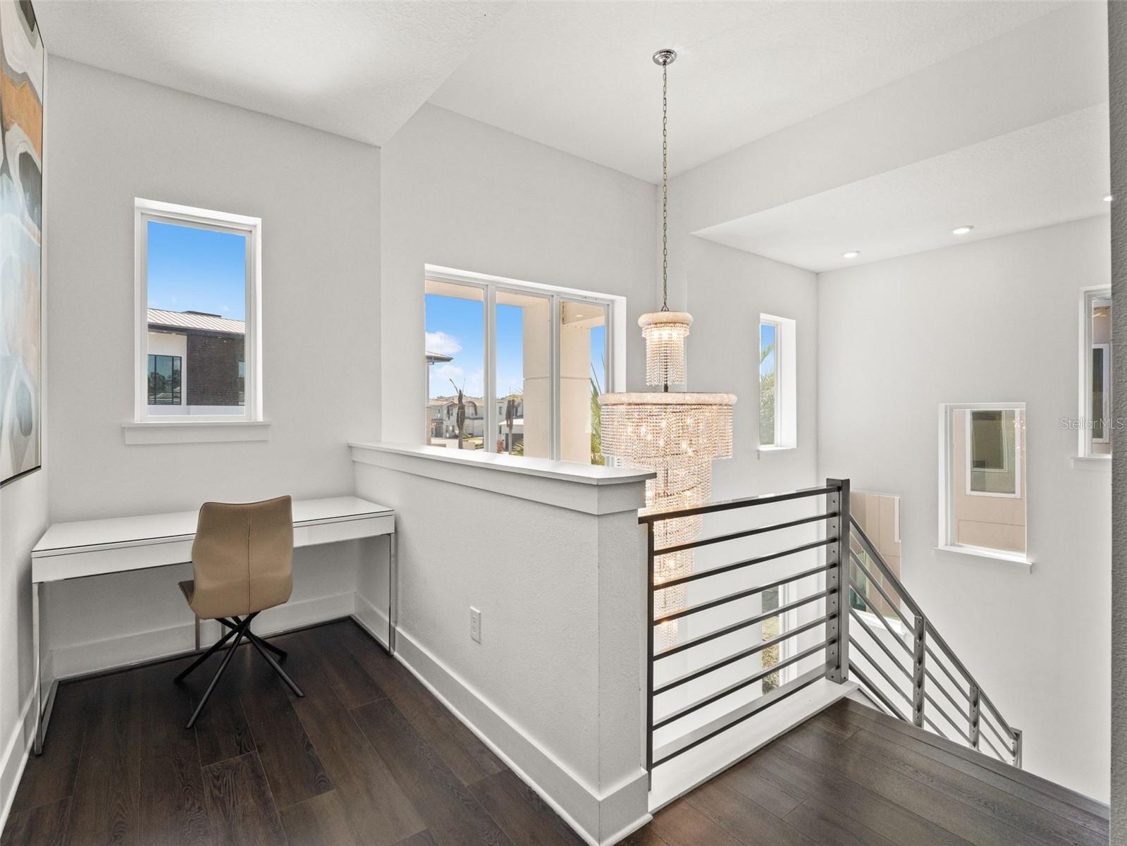 2021 OAK CREEK LOOP, DAVENPORT, FL, 33837