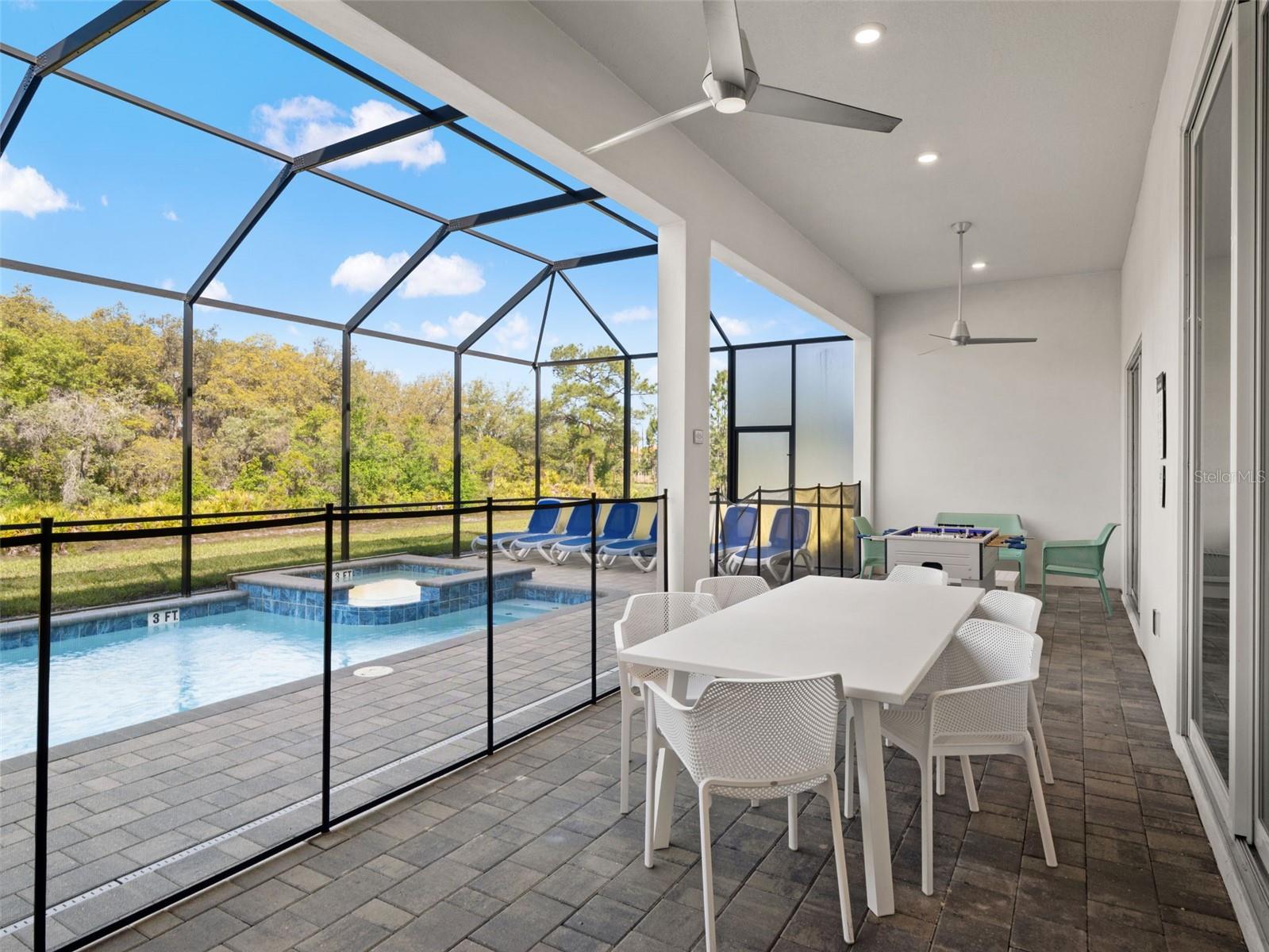 2021 OAK CREEK LOOP, DAVENPORT, FL, 33837