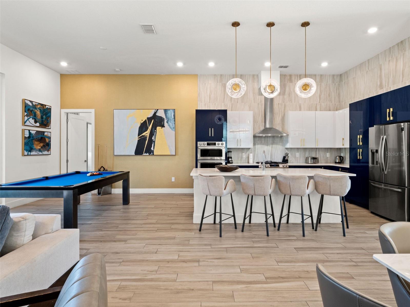 2021 OAK CREEK LOOP, DAVENPORT, FL, 33837