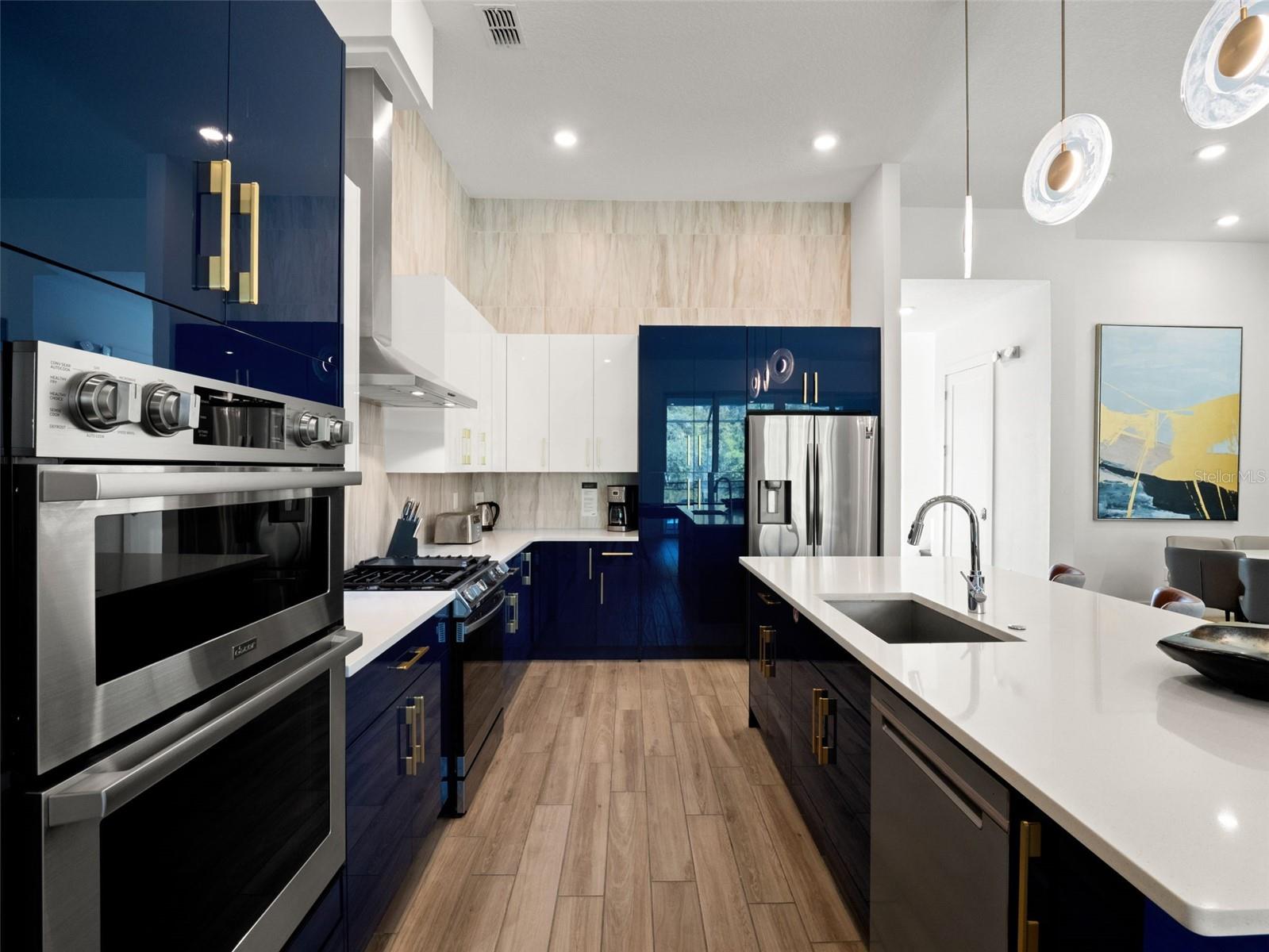 2021 OAK CREEK LOOP, DAVENPORT, FL, 33837