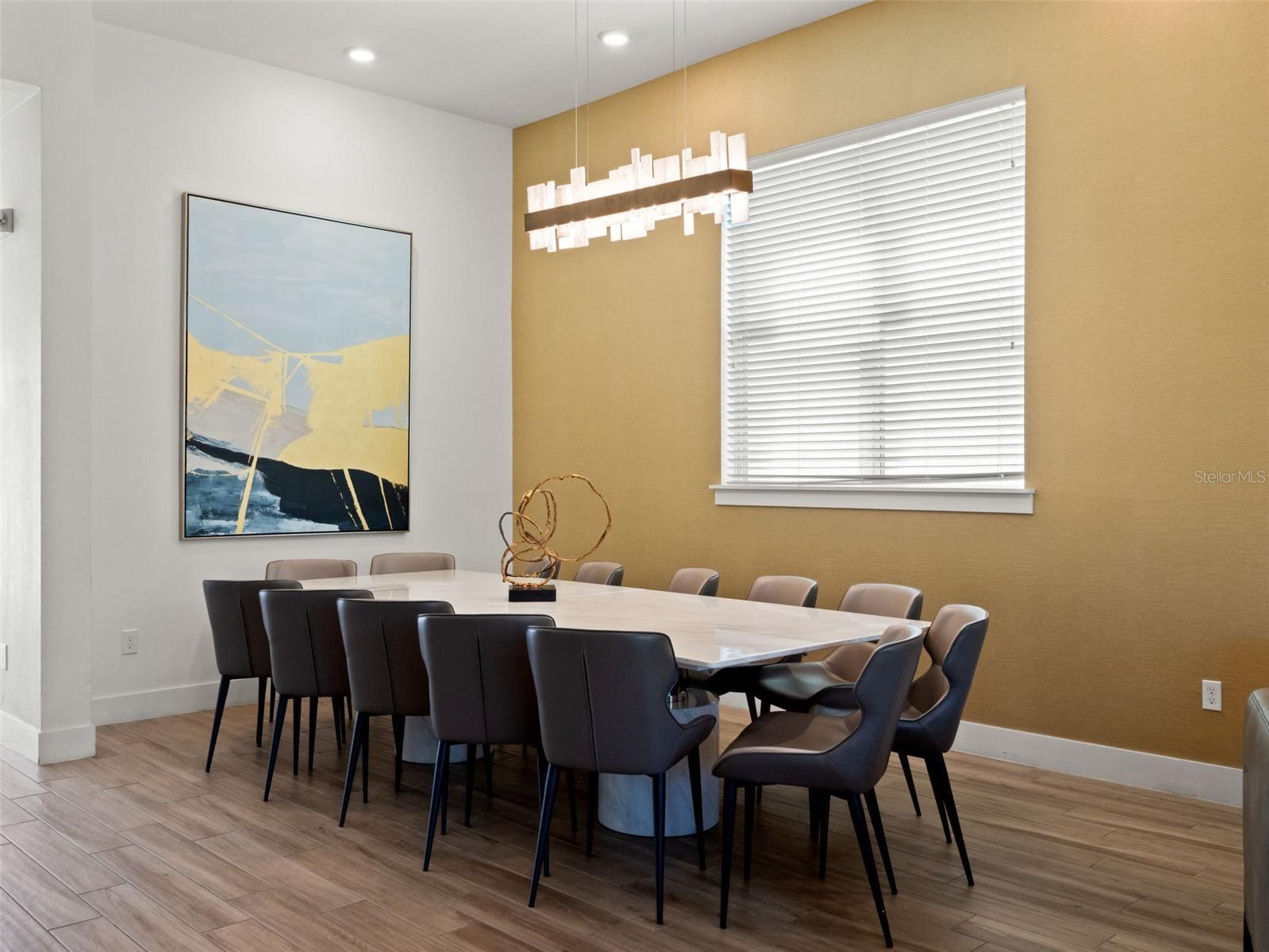 2021 OAK CREEK LOOP, DAVENPORT, FL, 33837